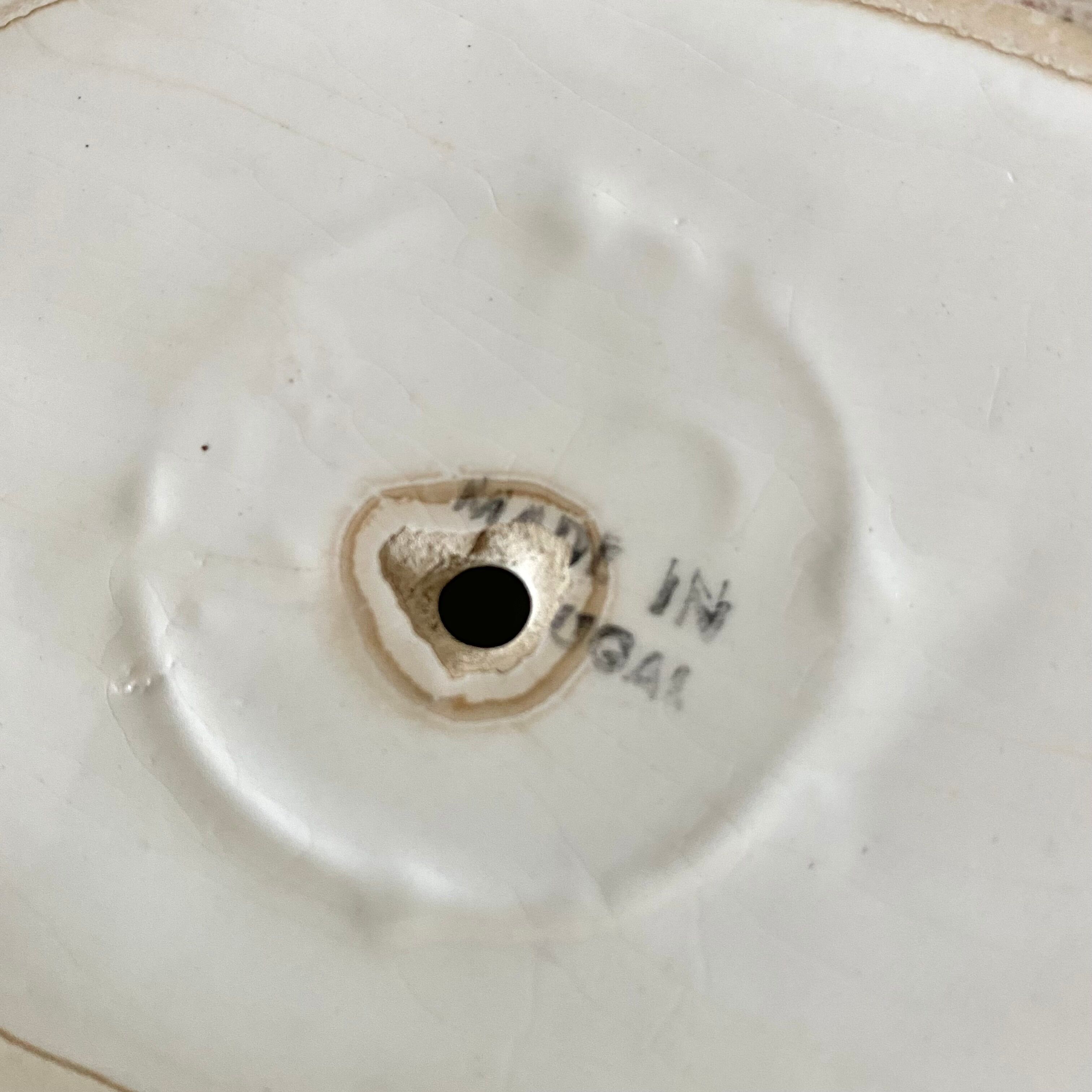 Slurry ceramic planter