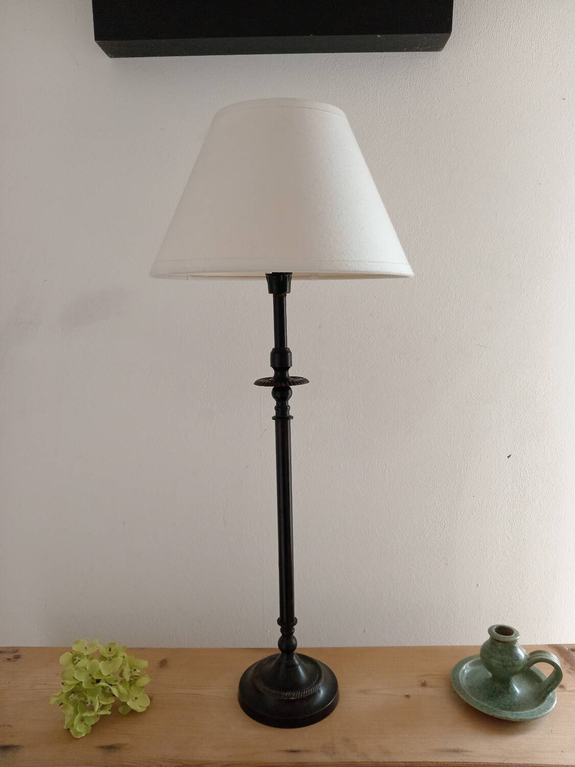 Chehoma stem lamp