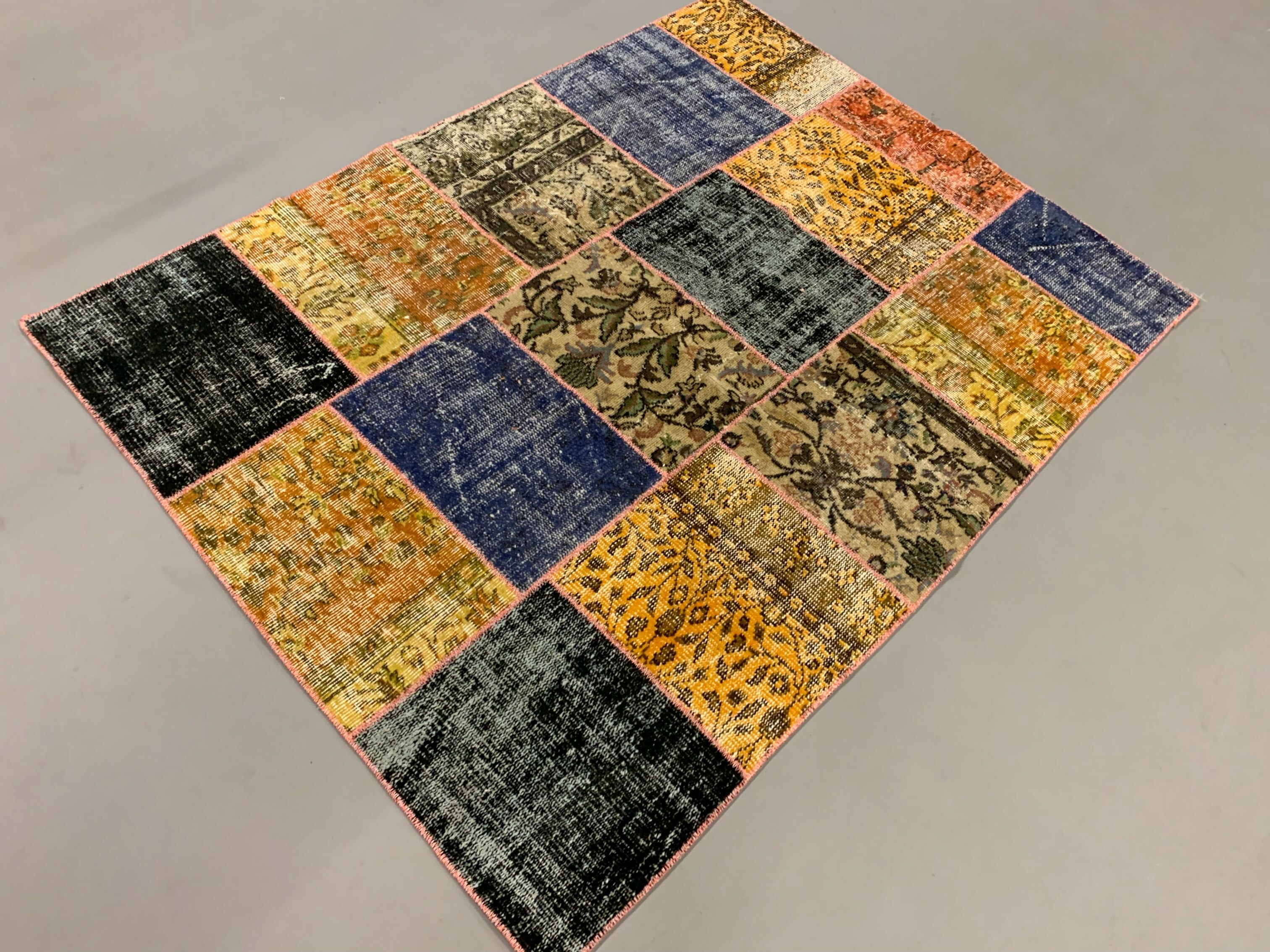 Distressed vintage turkish patchwork rug 178x133 cm wool medium
