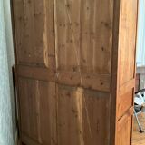 Louis Philippe wardrobe