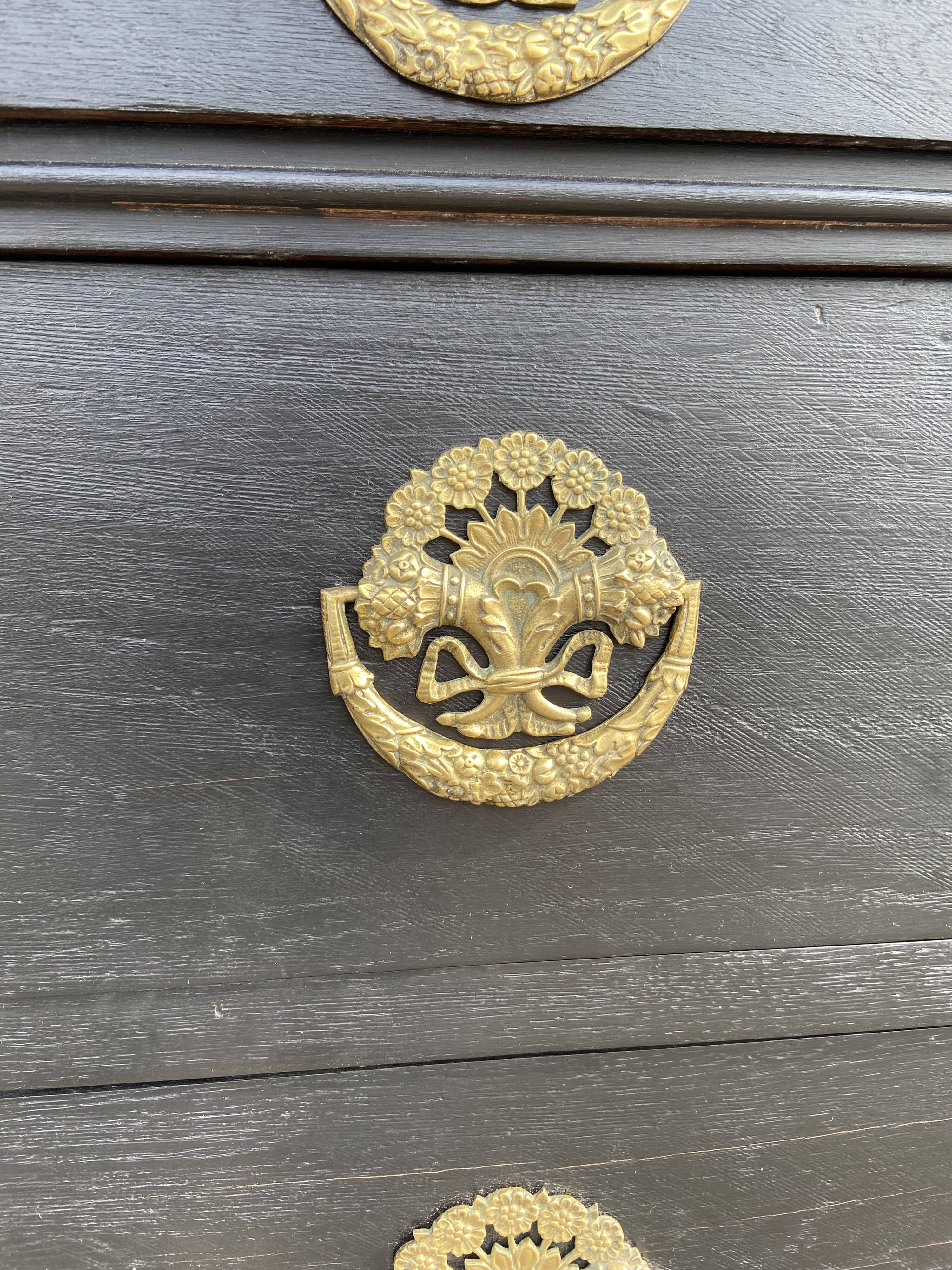 Old period chest of drawers black patinated