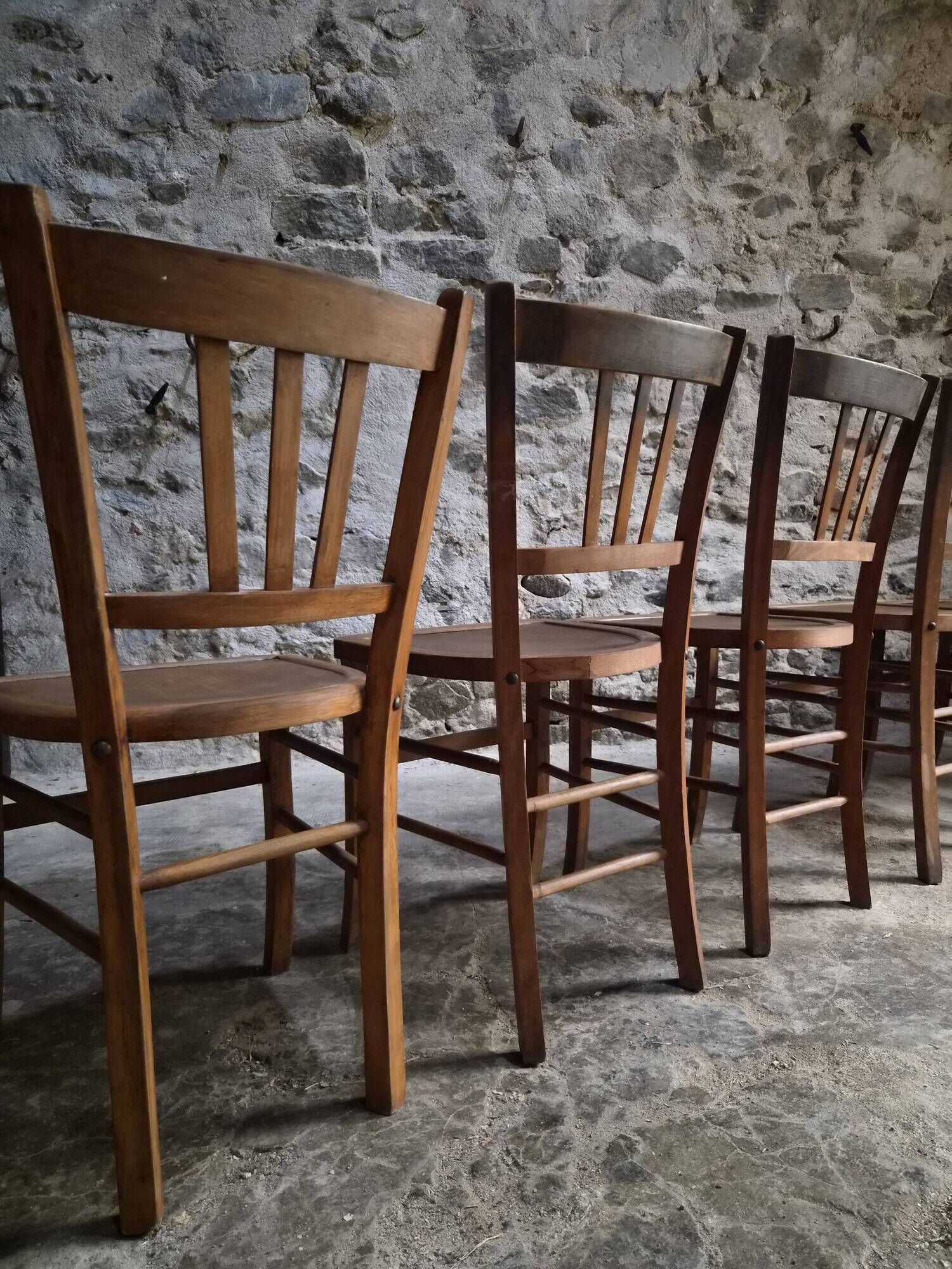 Set of 6 vintage French bistro chairs – Beech, 1950s
