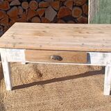 Farm table