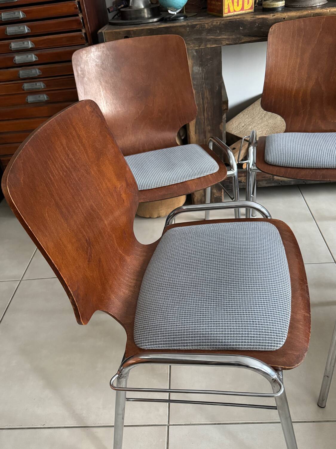 Lot de 4 chaises Pagholz vintage