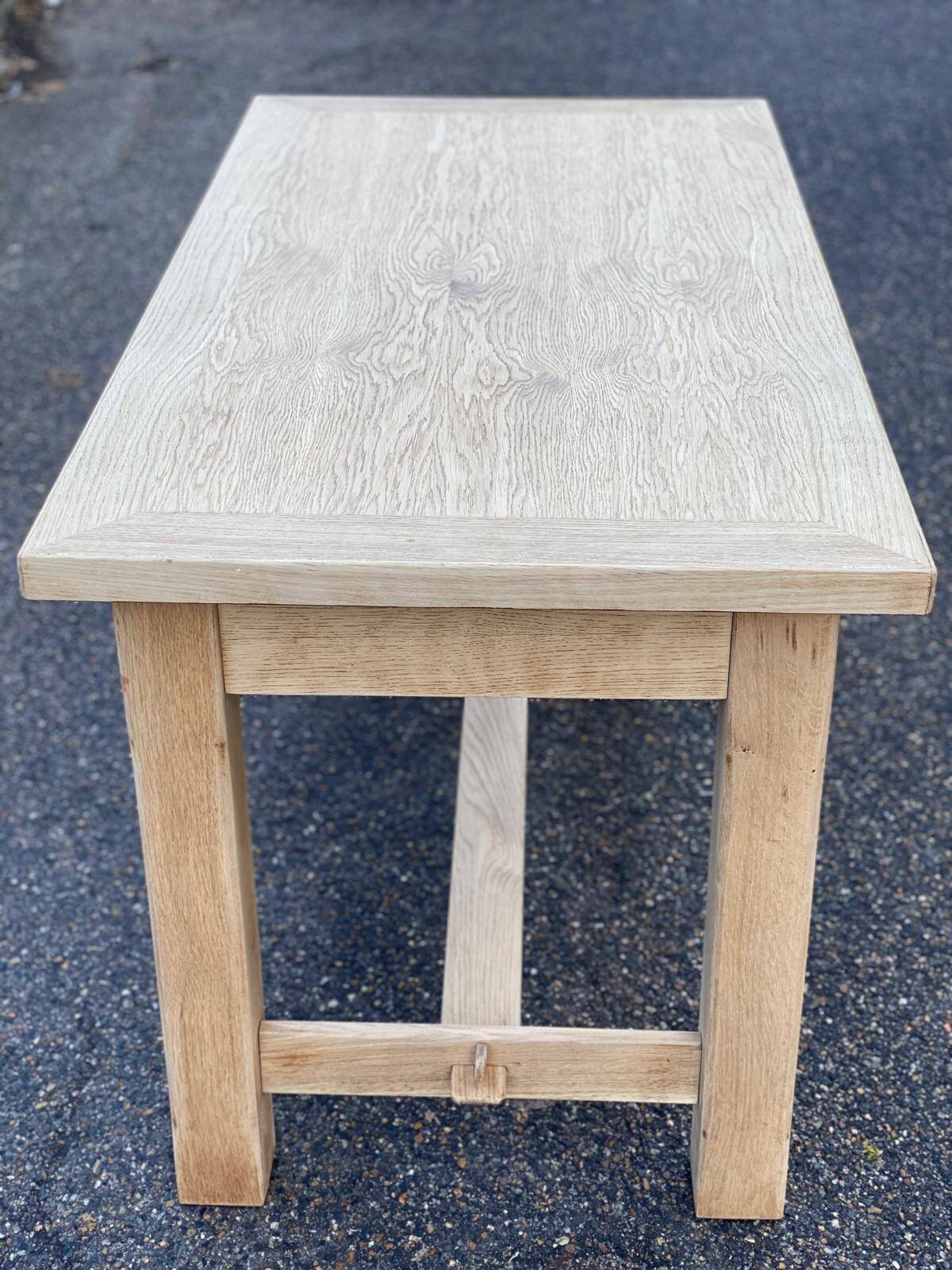 Renovated farmhouse table in solid oak wood and veneer, 135cm.