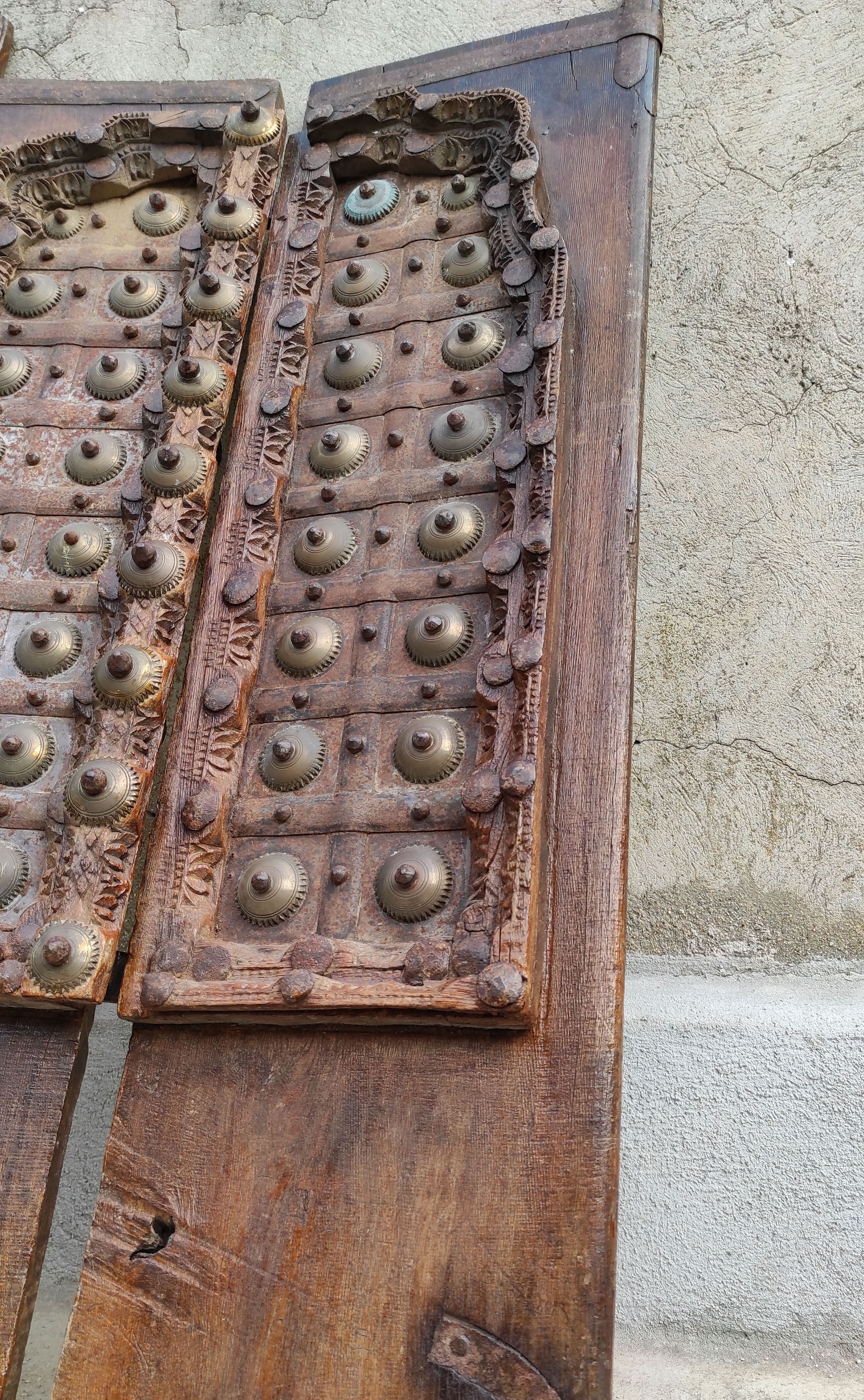 Pair of wooden shutters India Rajasthan XIXan