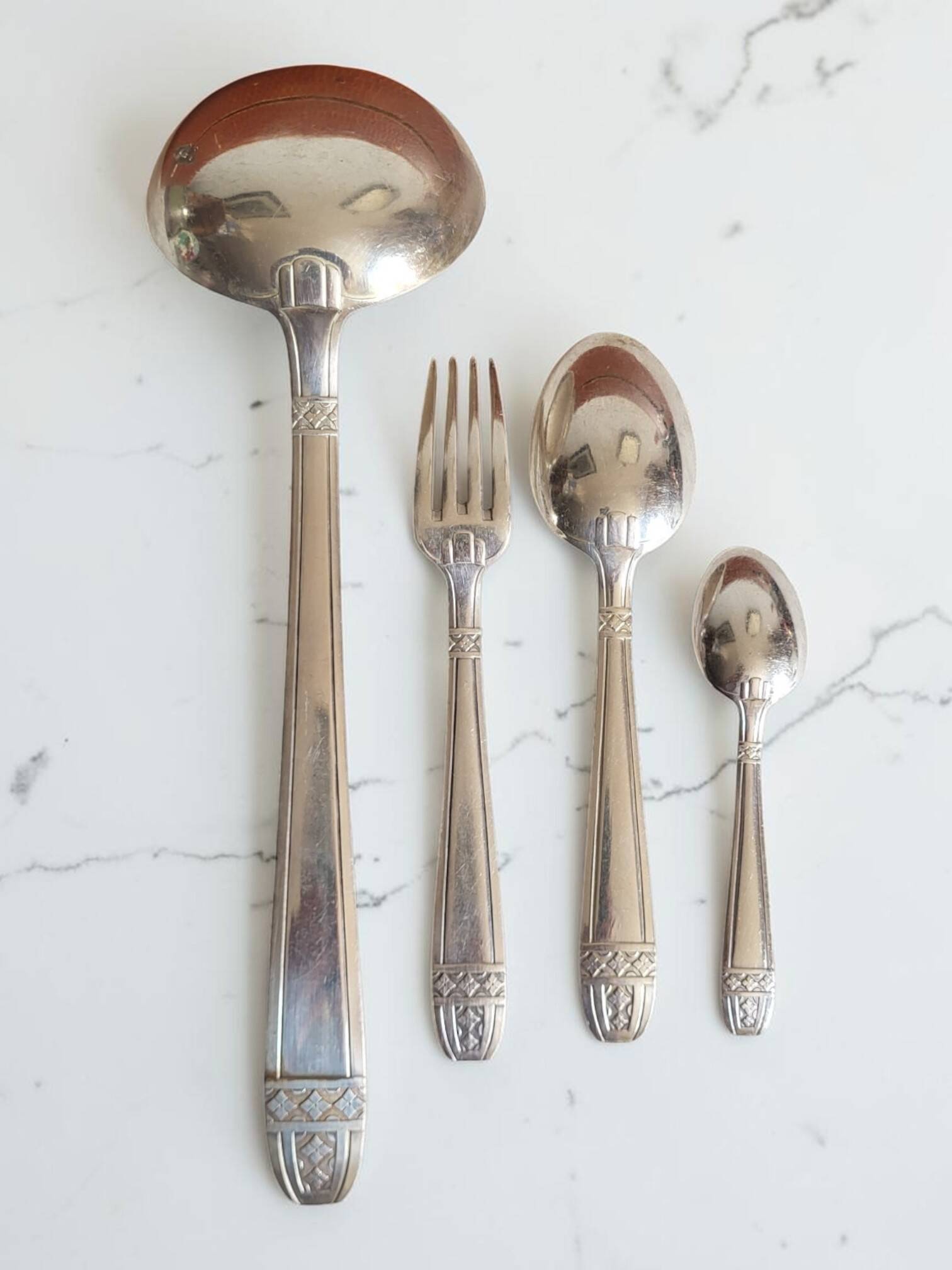 Art Deco silver-plated cutlery set, 37 pieces.