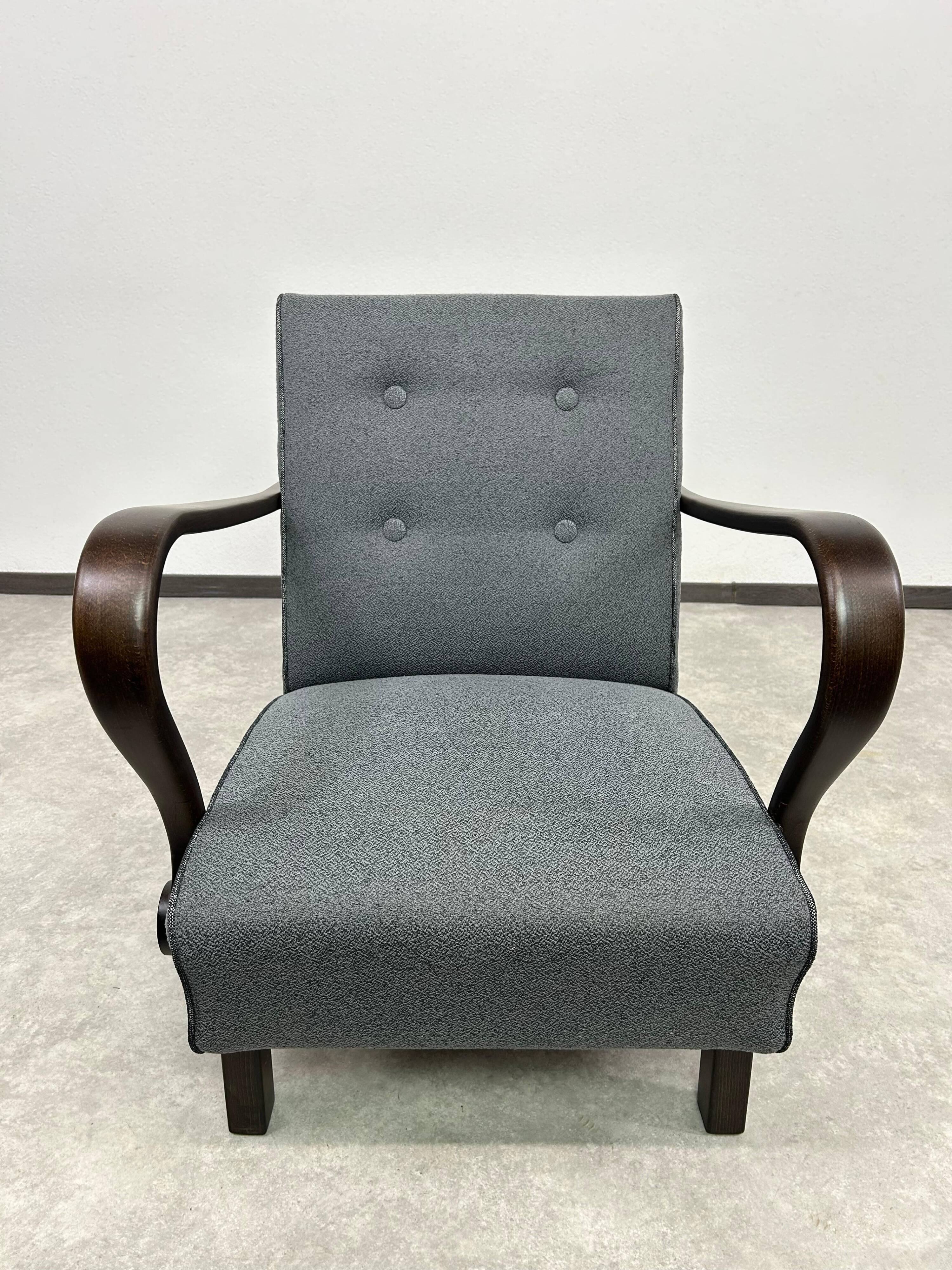 Fauteuil Art déco H320 par J.Halabala pour UP Závody