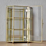 Small vintage octagonal display case in transparent glass, mirror glass and brass - jewelry display