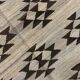 Grand tapis Kilim en laine neutre, tissé à plat géométrique tribal fait main 294 x 259 cm