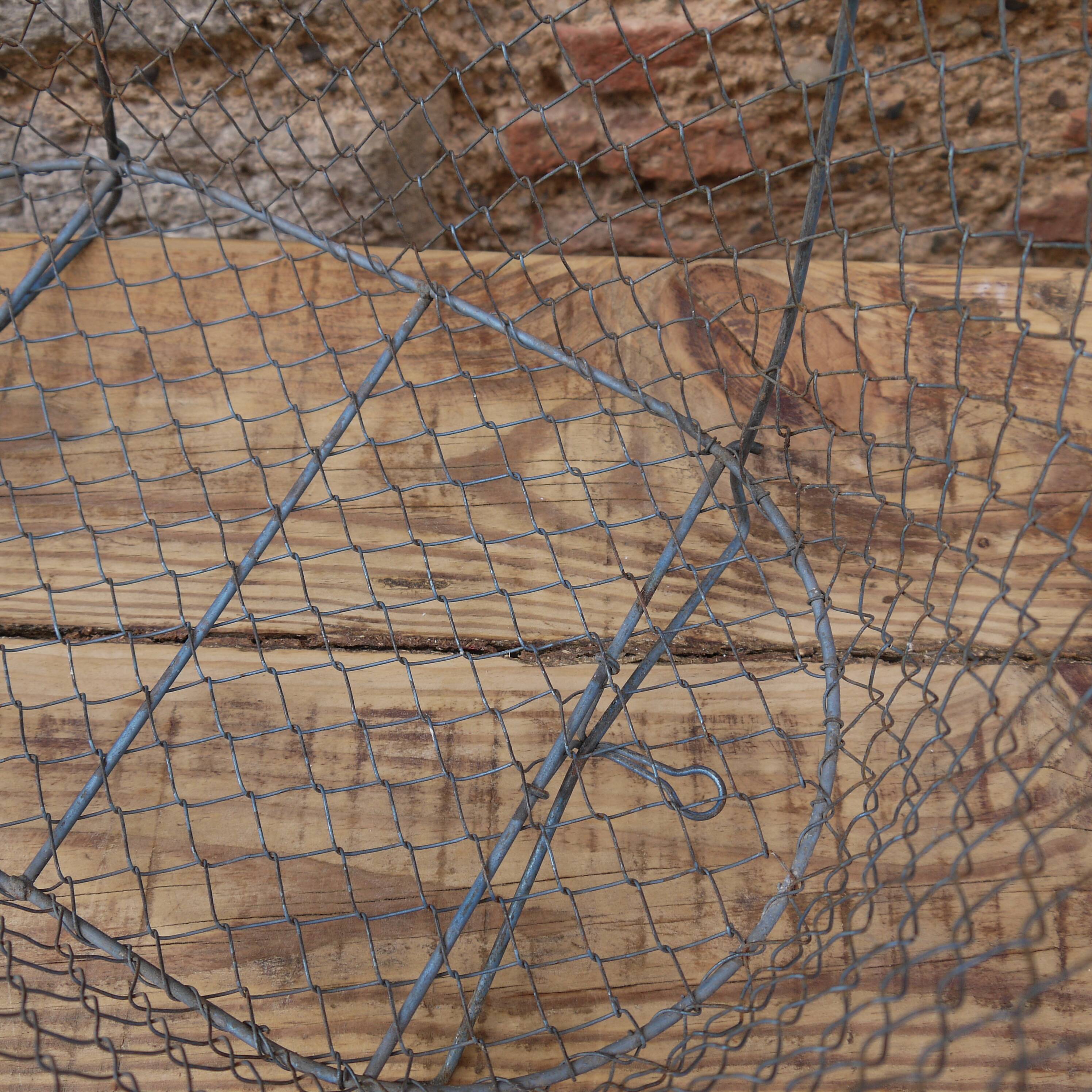 Metal folding basket