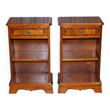 Tables de Chevet Vintage Style Géorgien en Noyer, Set de 2
