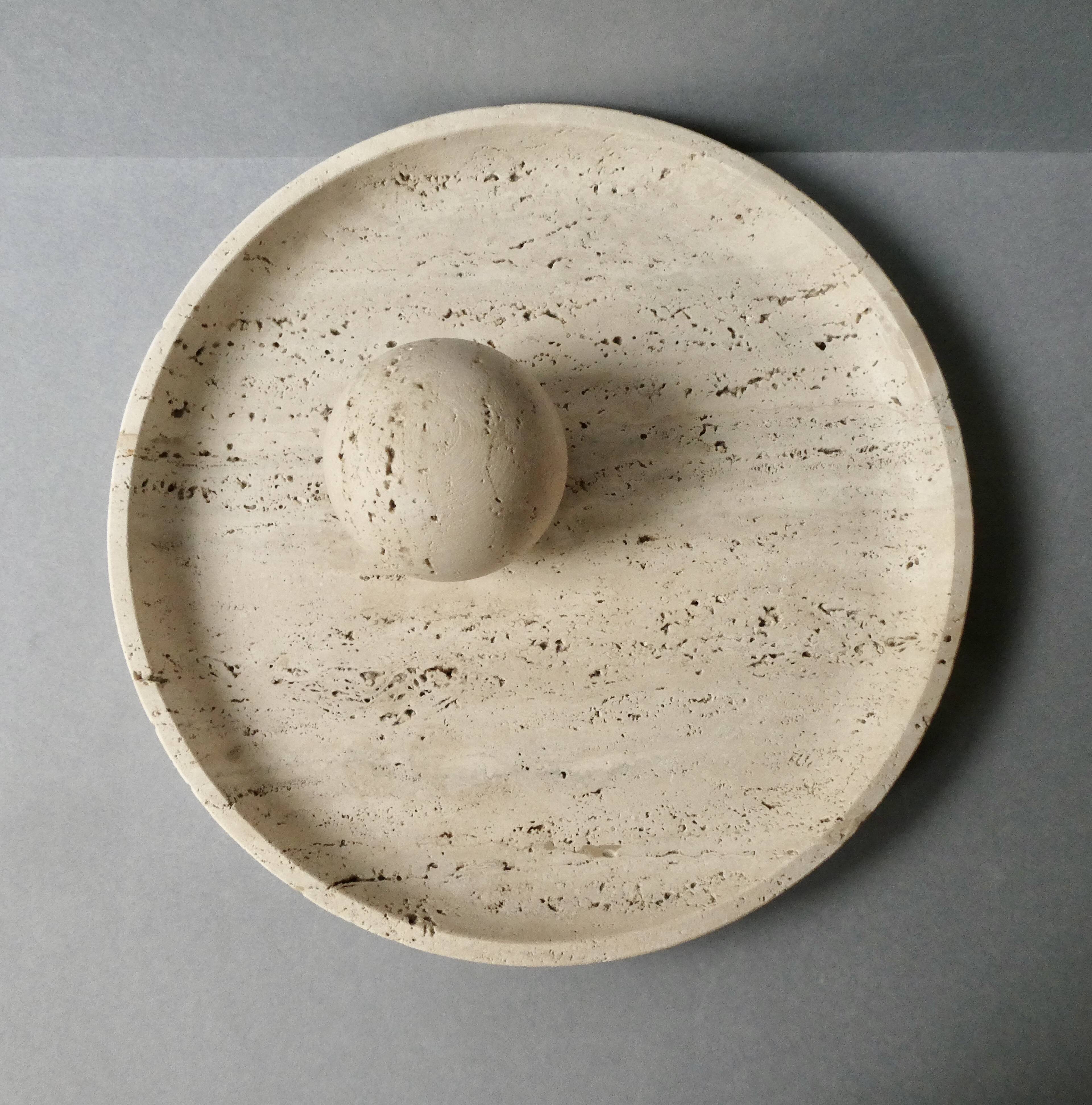 Large cup and its sphere, in travertine, 1970s
