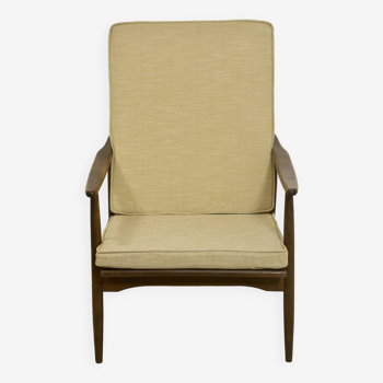 Scandinavian armchair 1960 curved armrests.