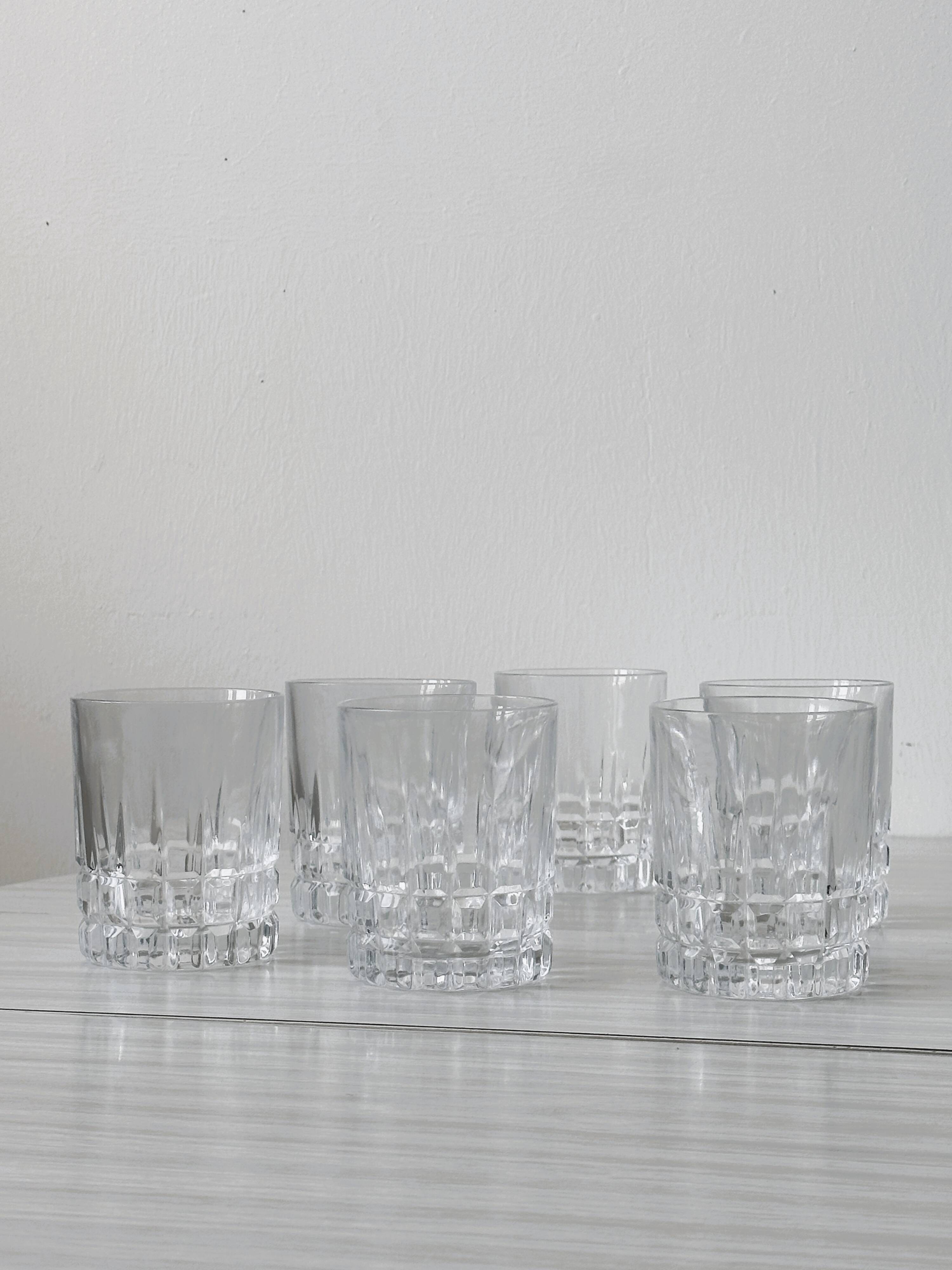 6 whiskey glasses