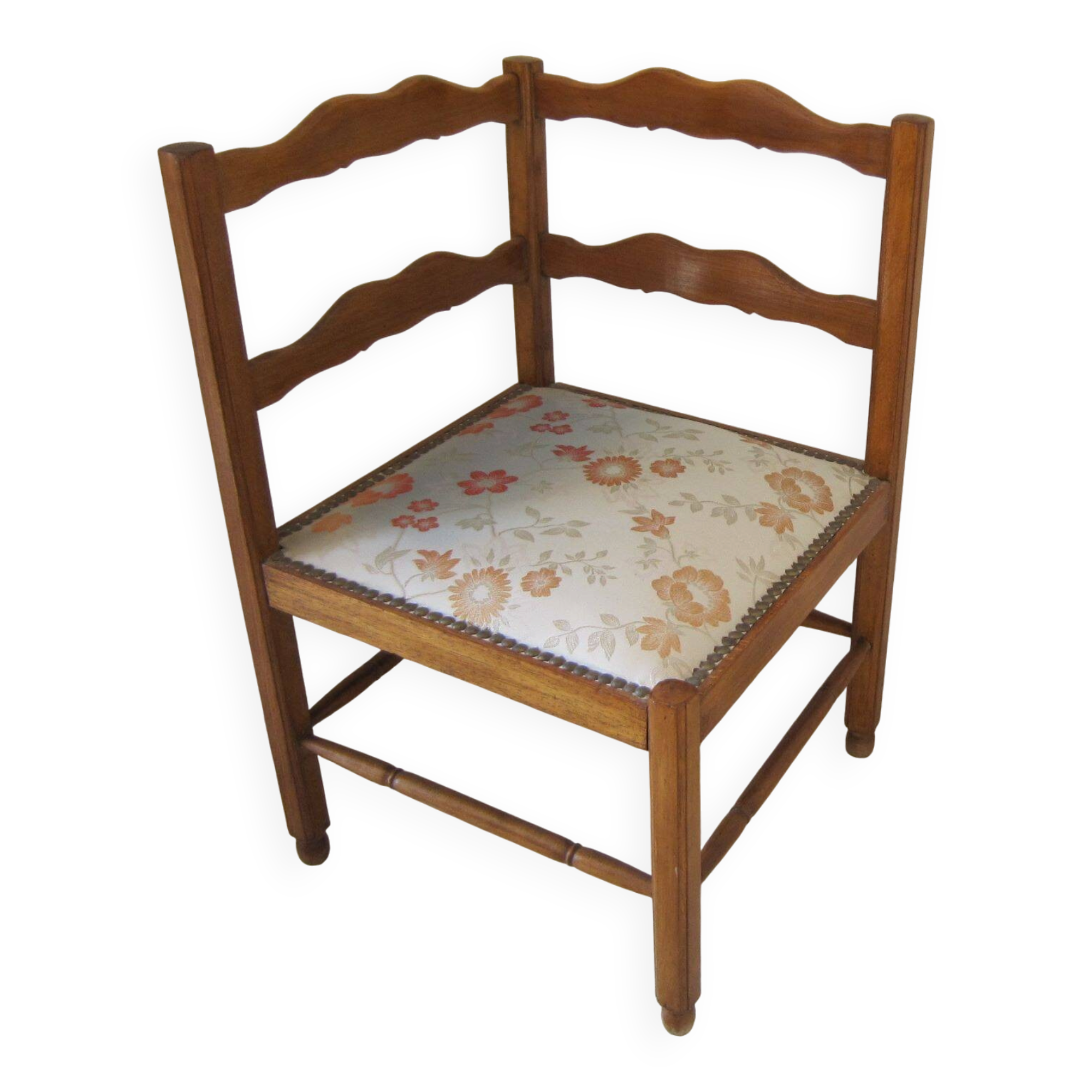 WOODEN CORNER CHAIR "FIREPLACE CORNER"