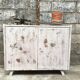 Buffet bahut vintage 1950 pieds compas patine blanche