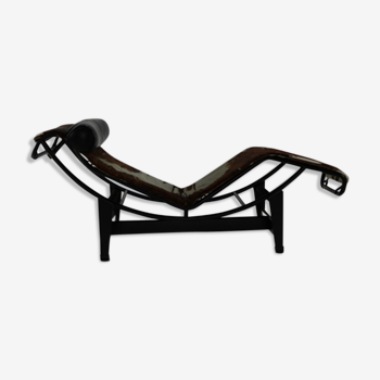 LC4 Le Corbusier lounge chair