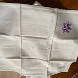 Cotton tablecloth and towels entirely handmade