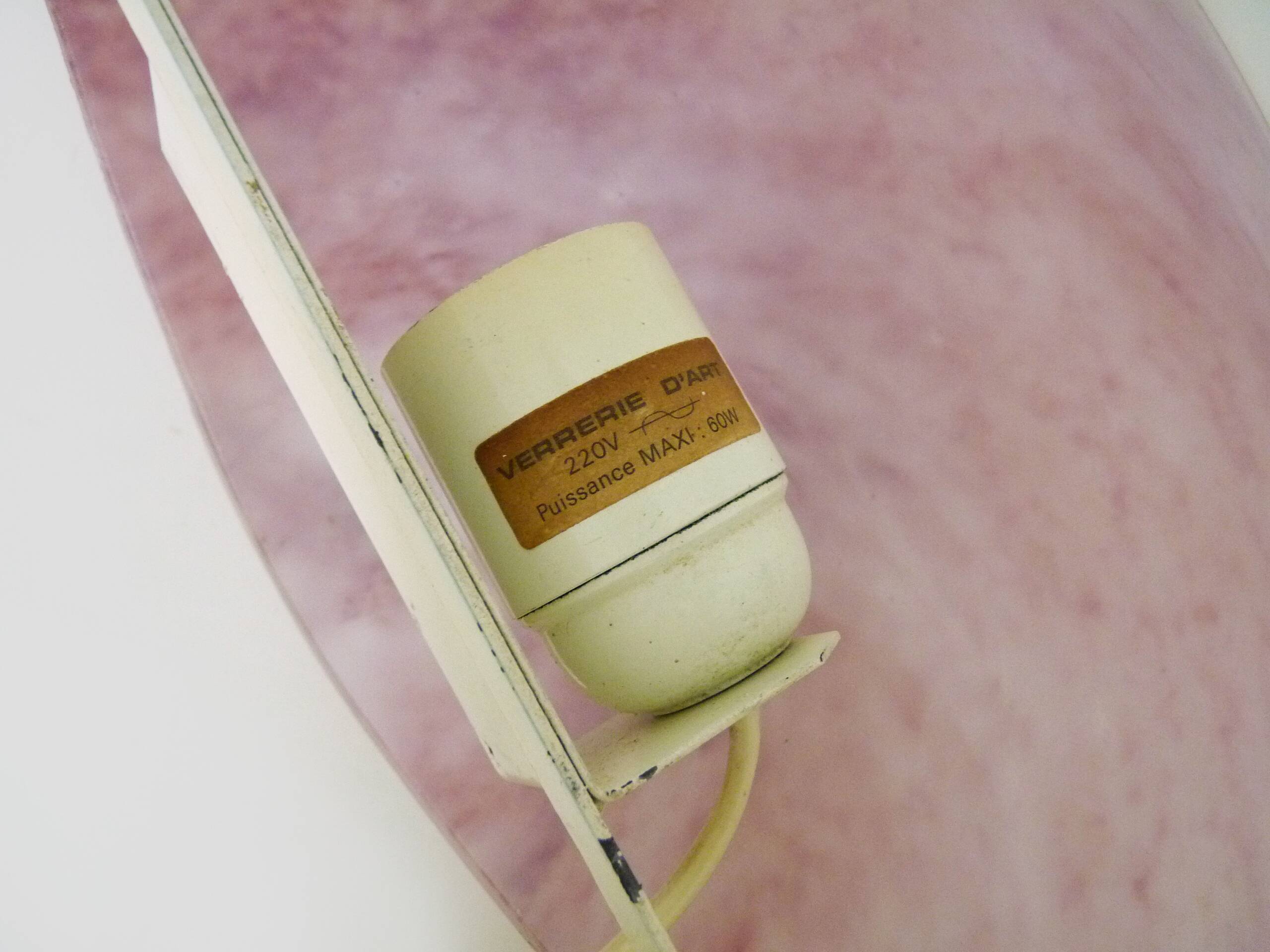 Half-moon wall light in pink glass paste Art Glass 70s 80s