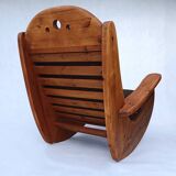 Fauteuil à bascule brutaliste en pin de wasa