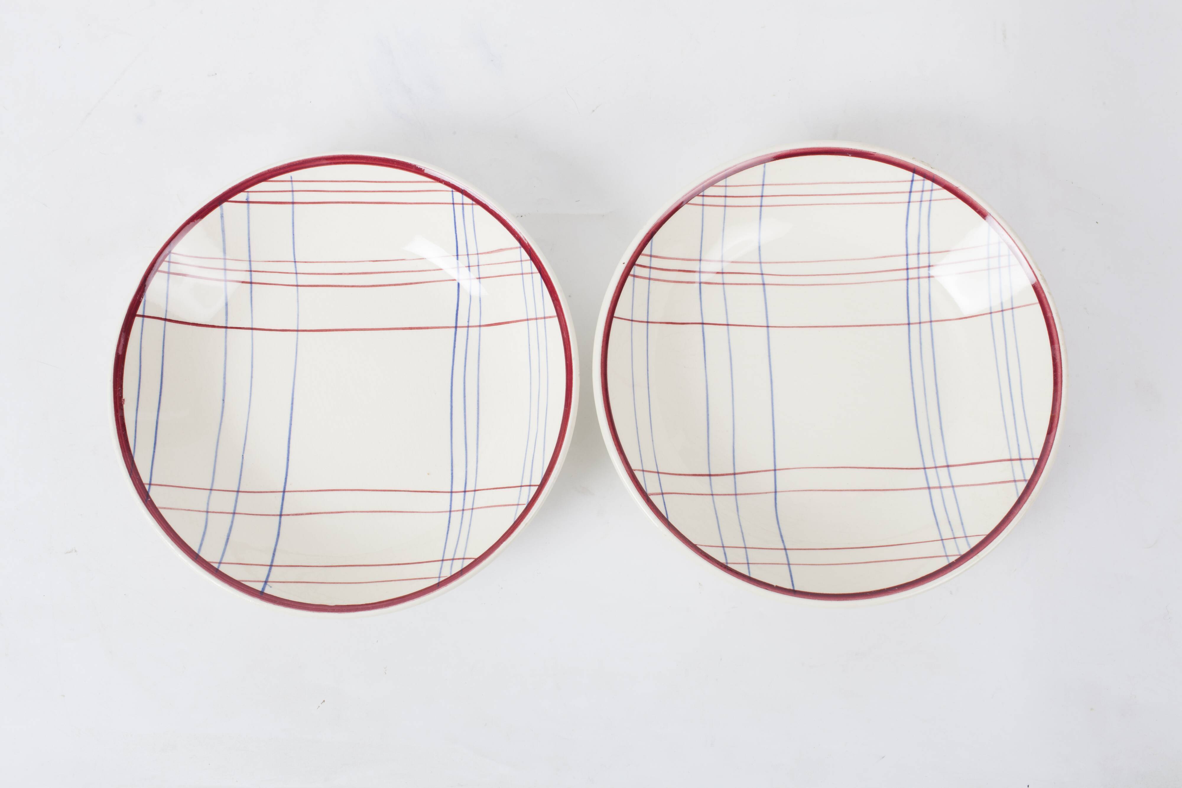 2 plates cap Gien france, model brigitte 1938-1960