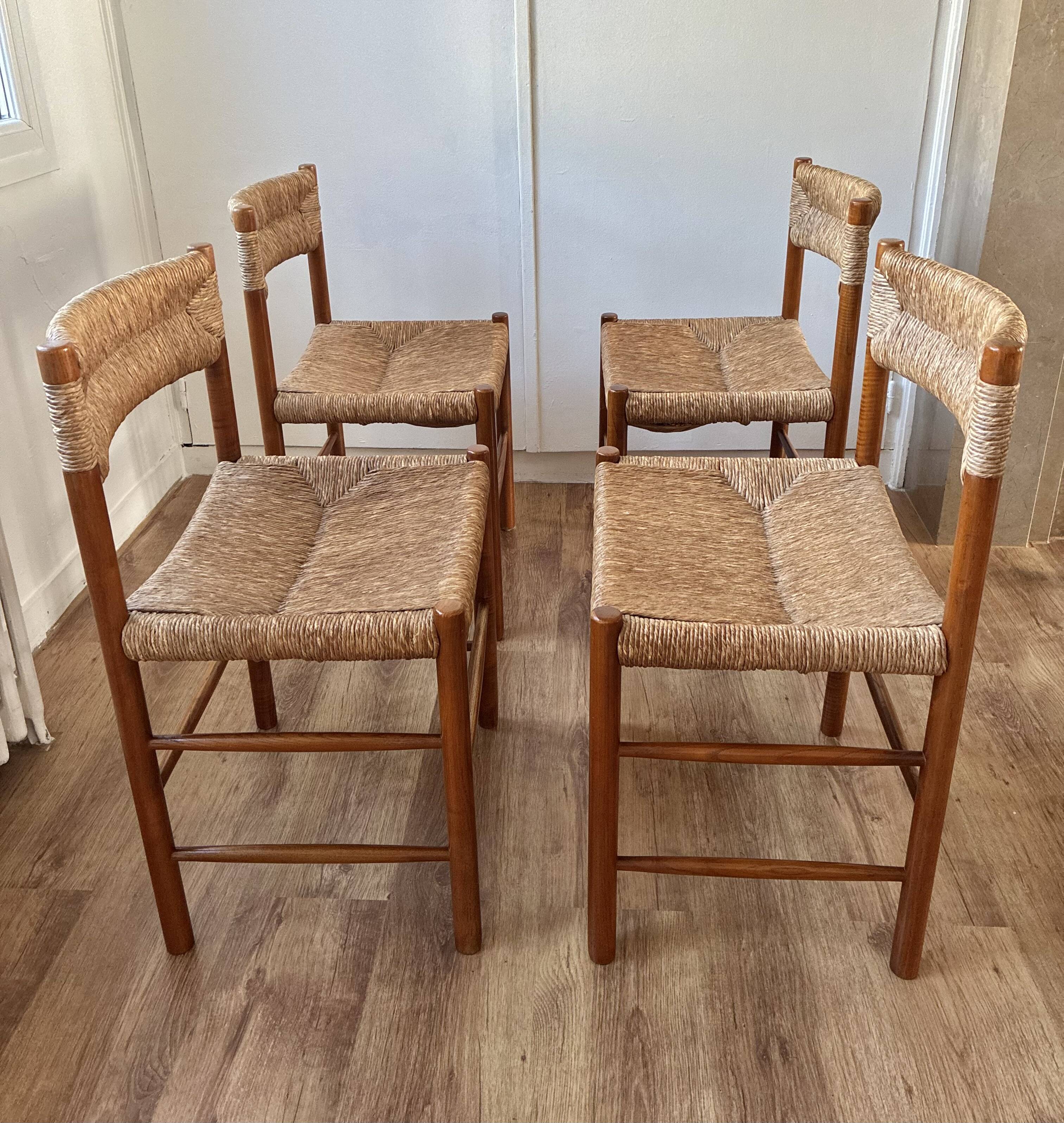 4 chairs Robert Sentou/Charlotte Perriand
