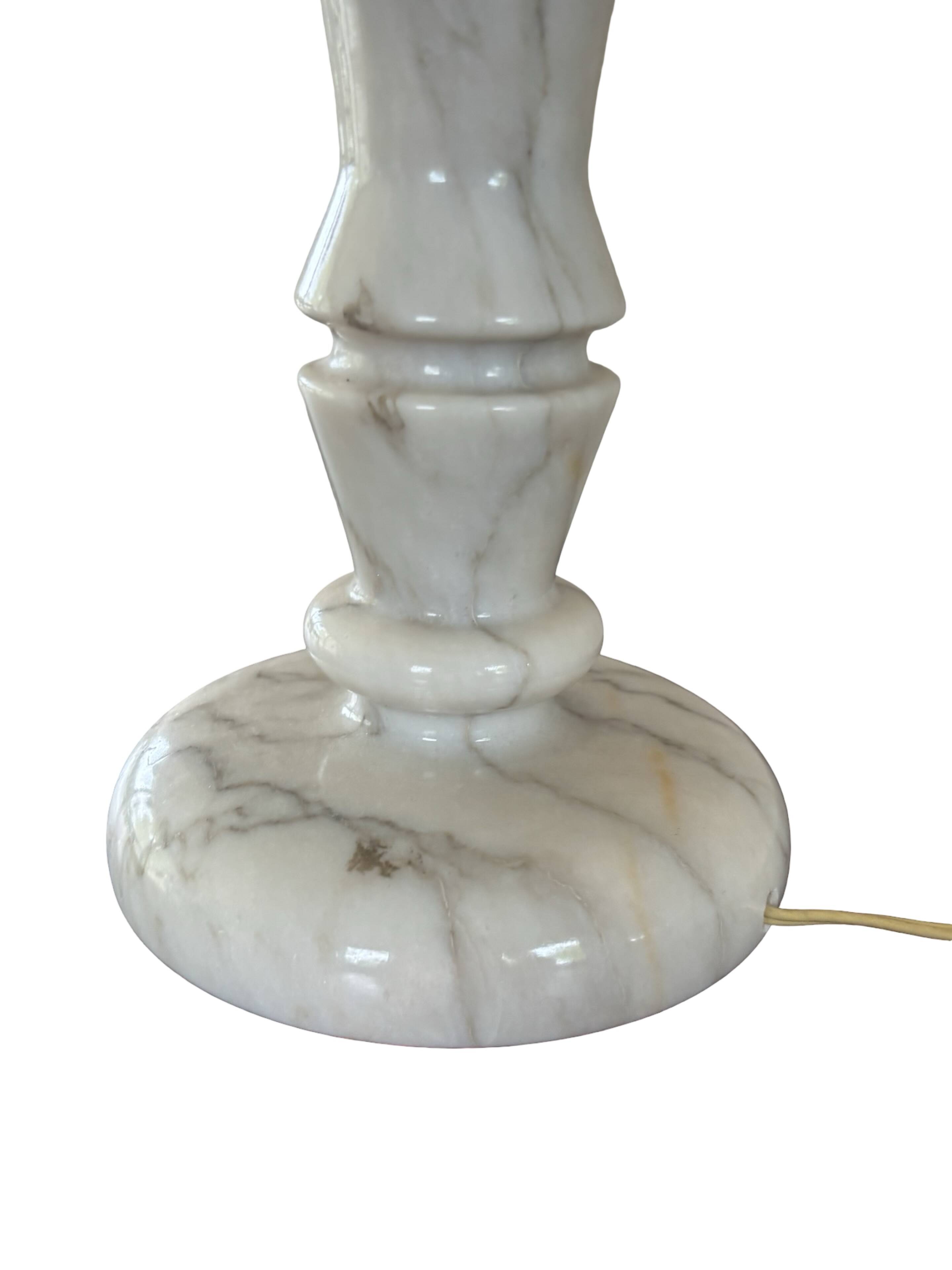 Vintage table lamp alabaster lamp, Italy 1960 minimalist
