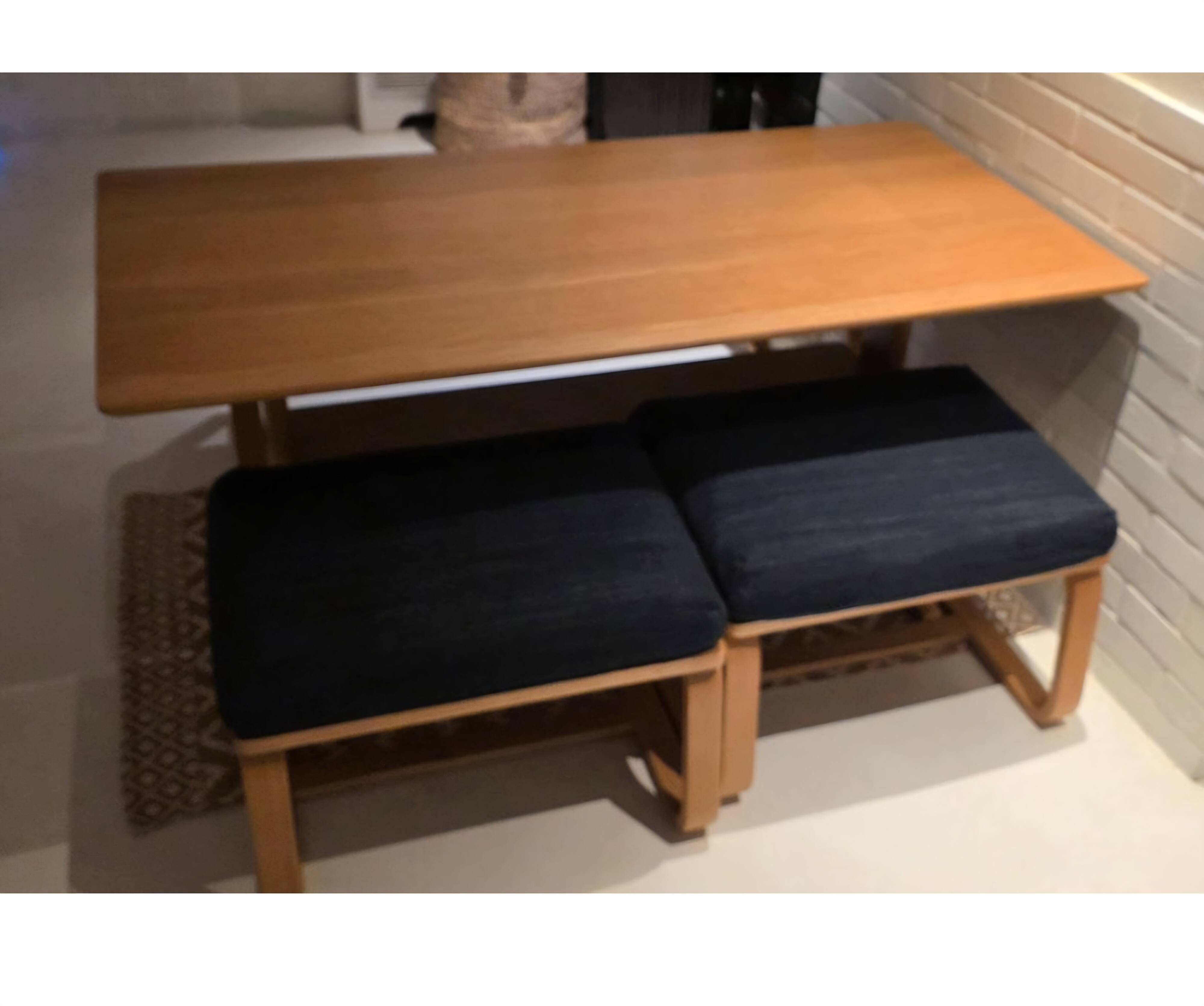 Muji dining room salon