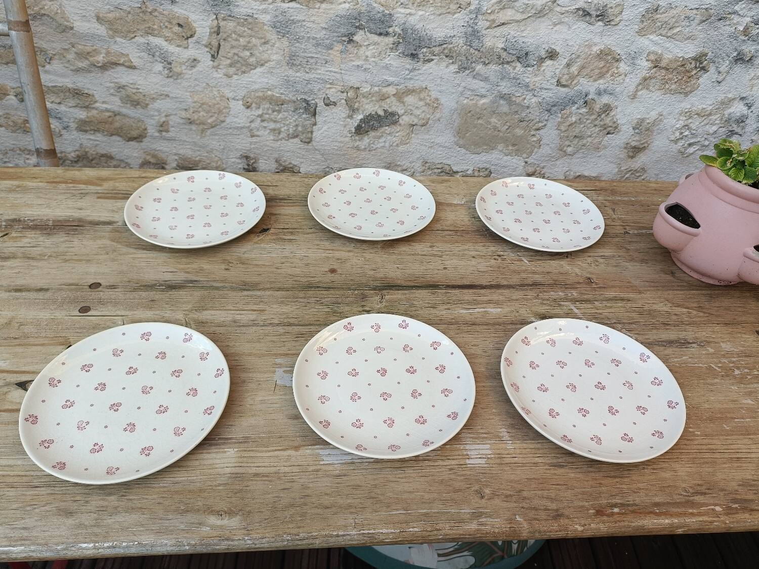 Six assiettes à dessert Gien
