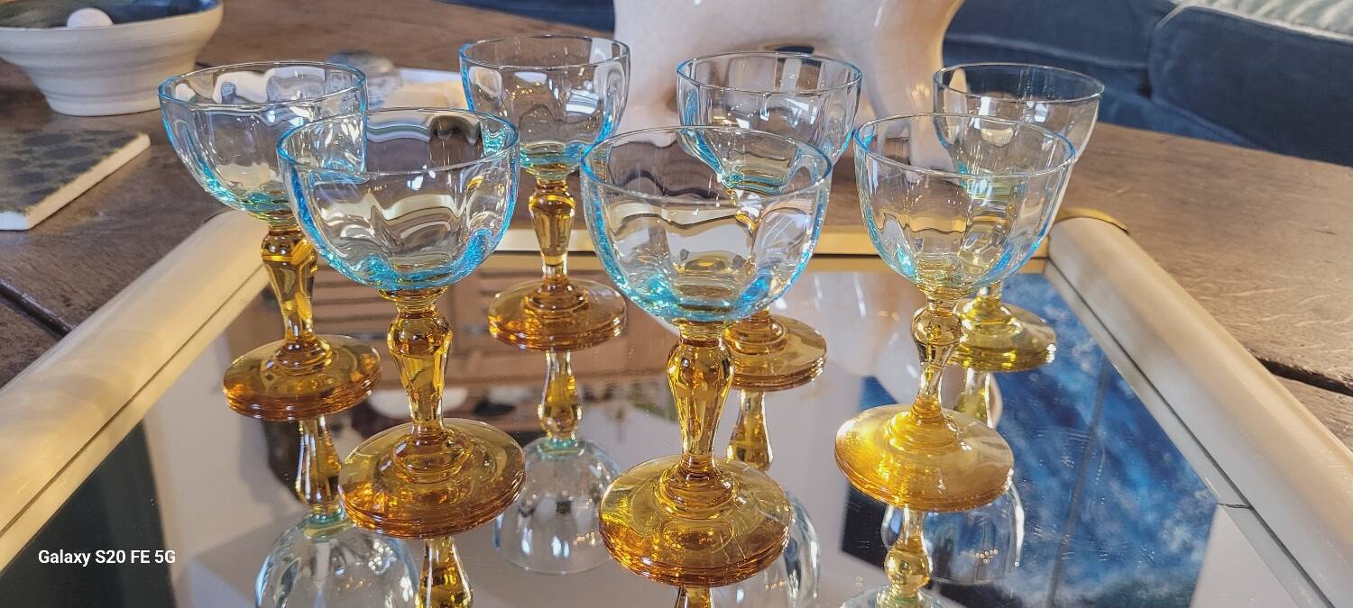 7 George Sand stemmed glasses