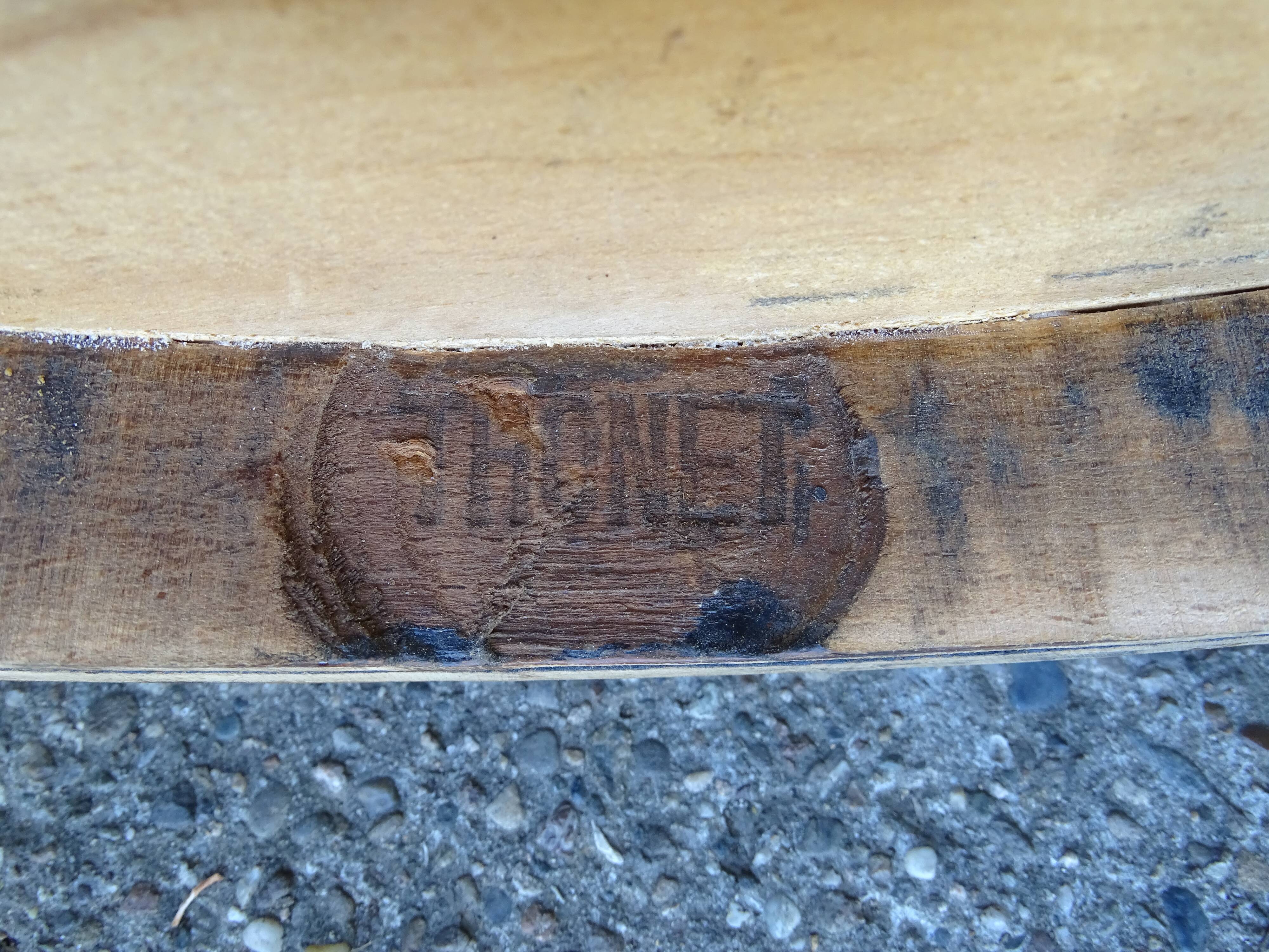 Chair "heart" Thonet N°28 seat wood 1900