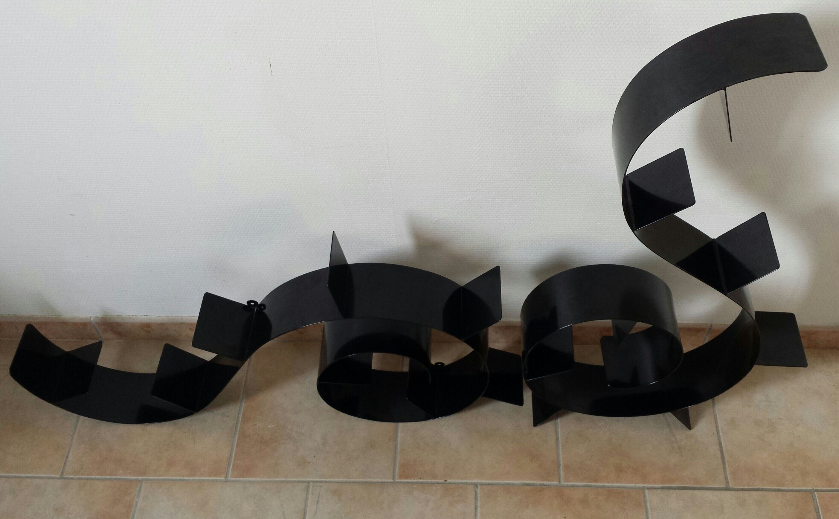 Pair of Kartell shelves design