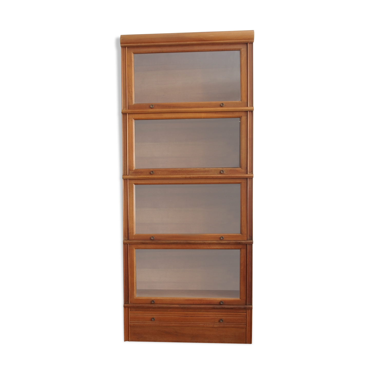 MD showcase furniture