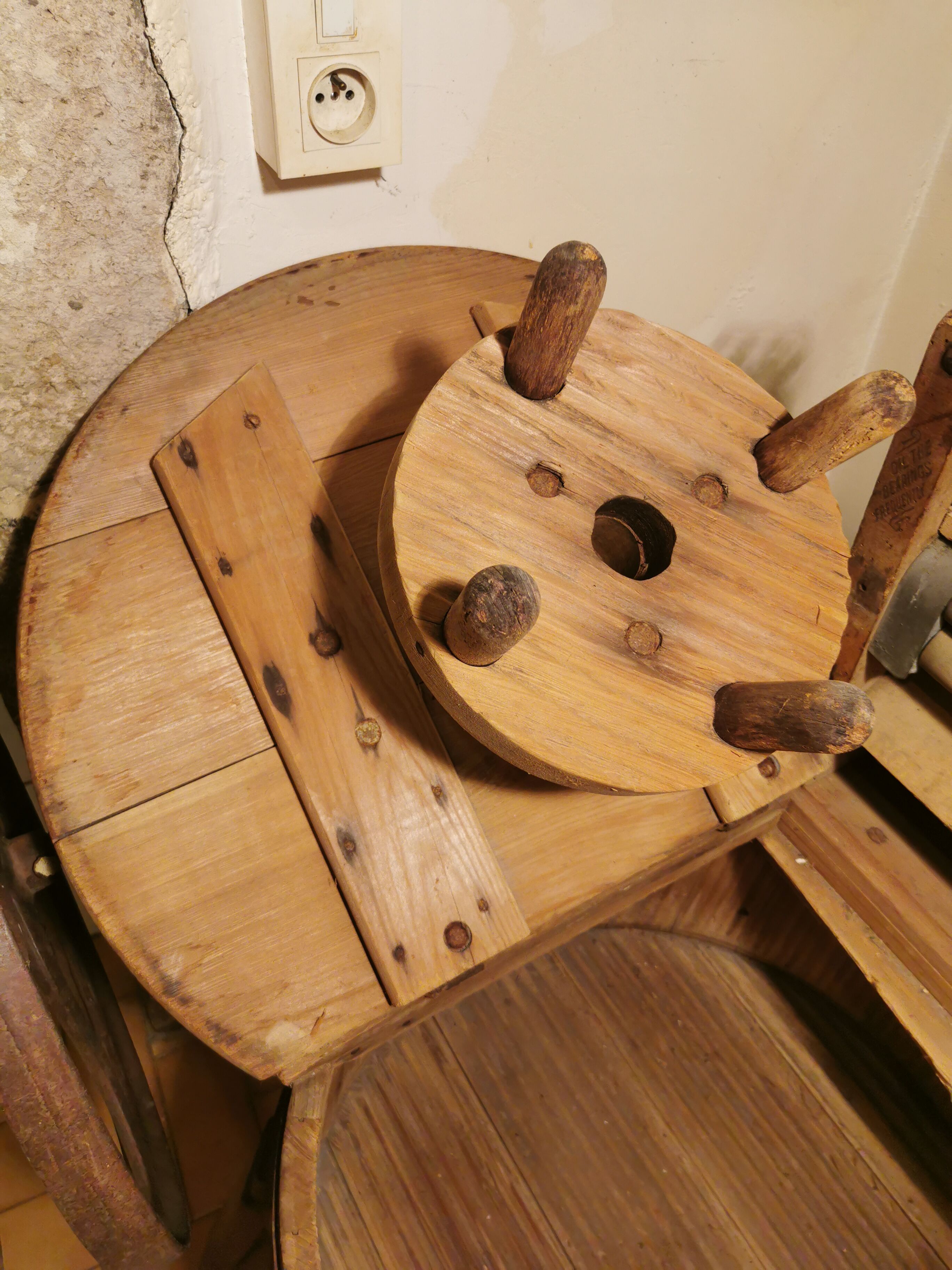 Essoreuse laveuse en bois époque 1900 Prima
