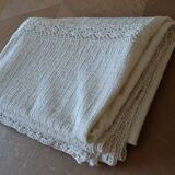 Old linen and macramé tablecloth 1.50/1.72
