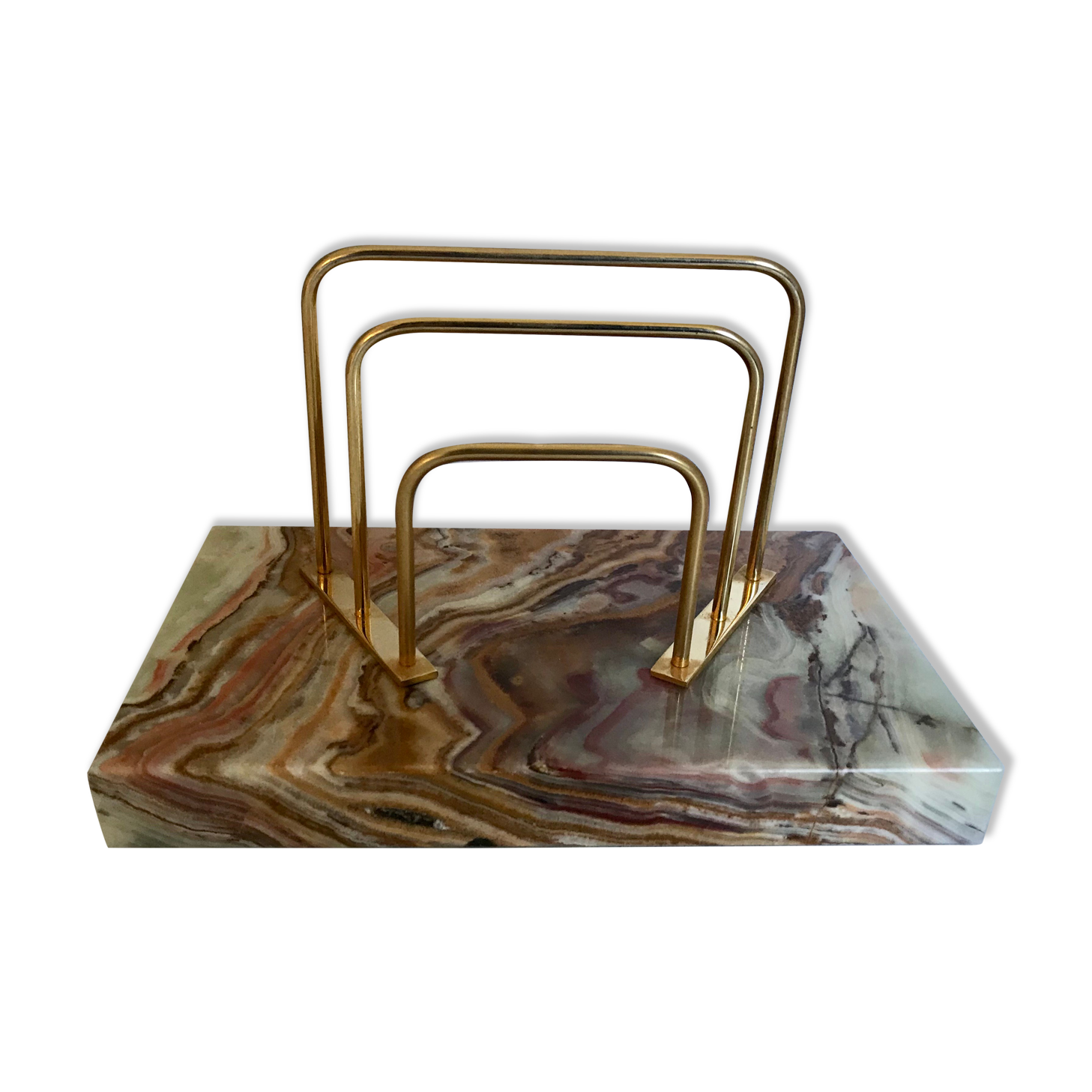 Range mail in vintage onyx