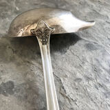Empire Sauce Spoon, Ravinet d'Enfert