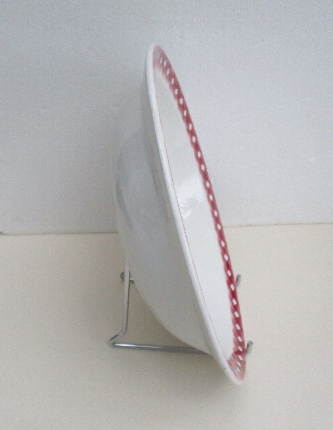 Round dish Sarreguemines Digoin model mignardise