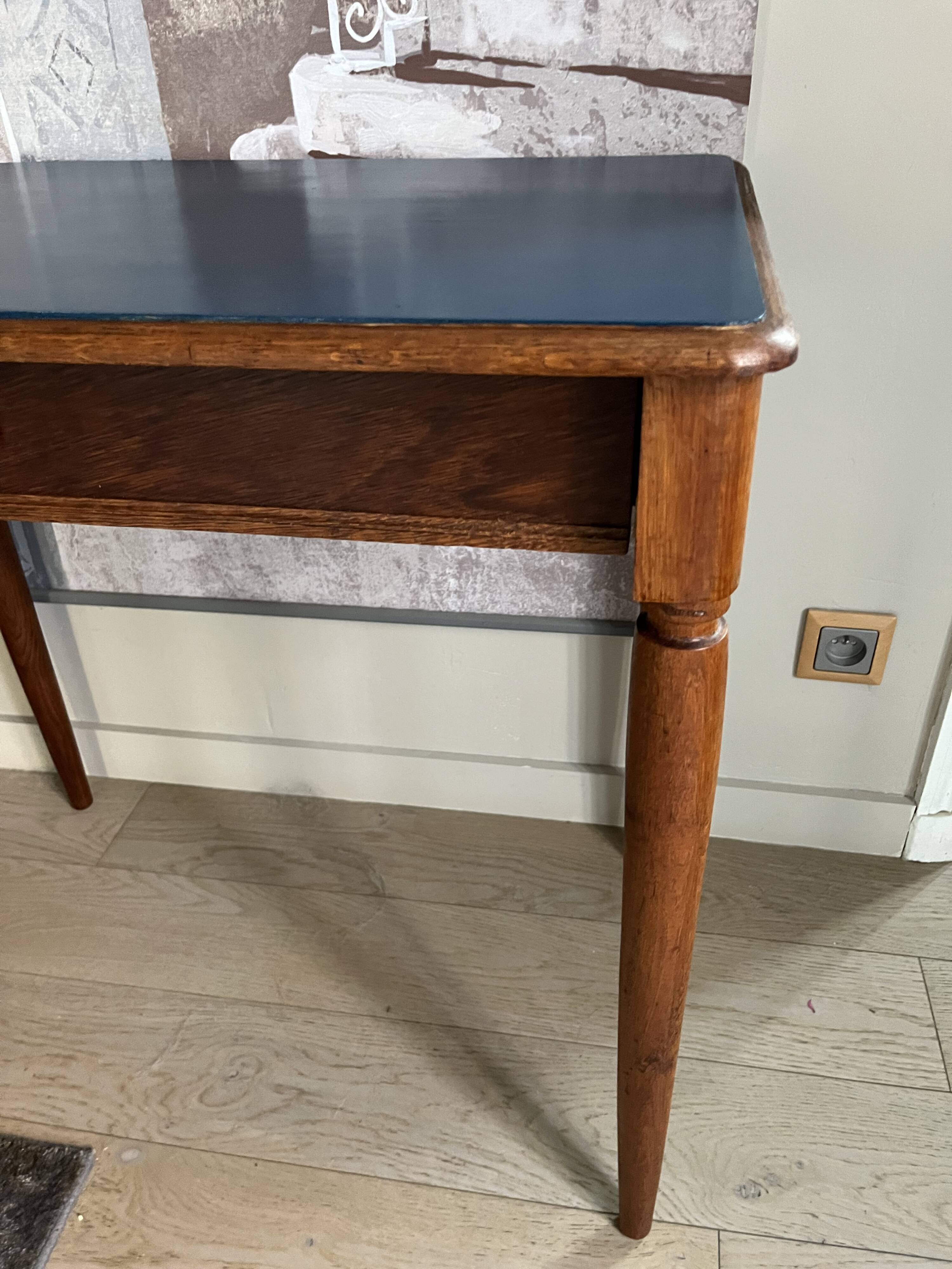 Bureau ancien rénové