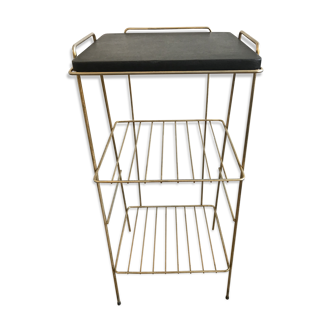 Golden metal dessert