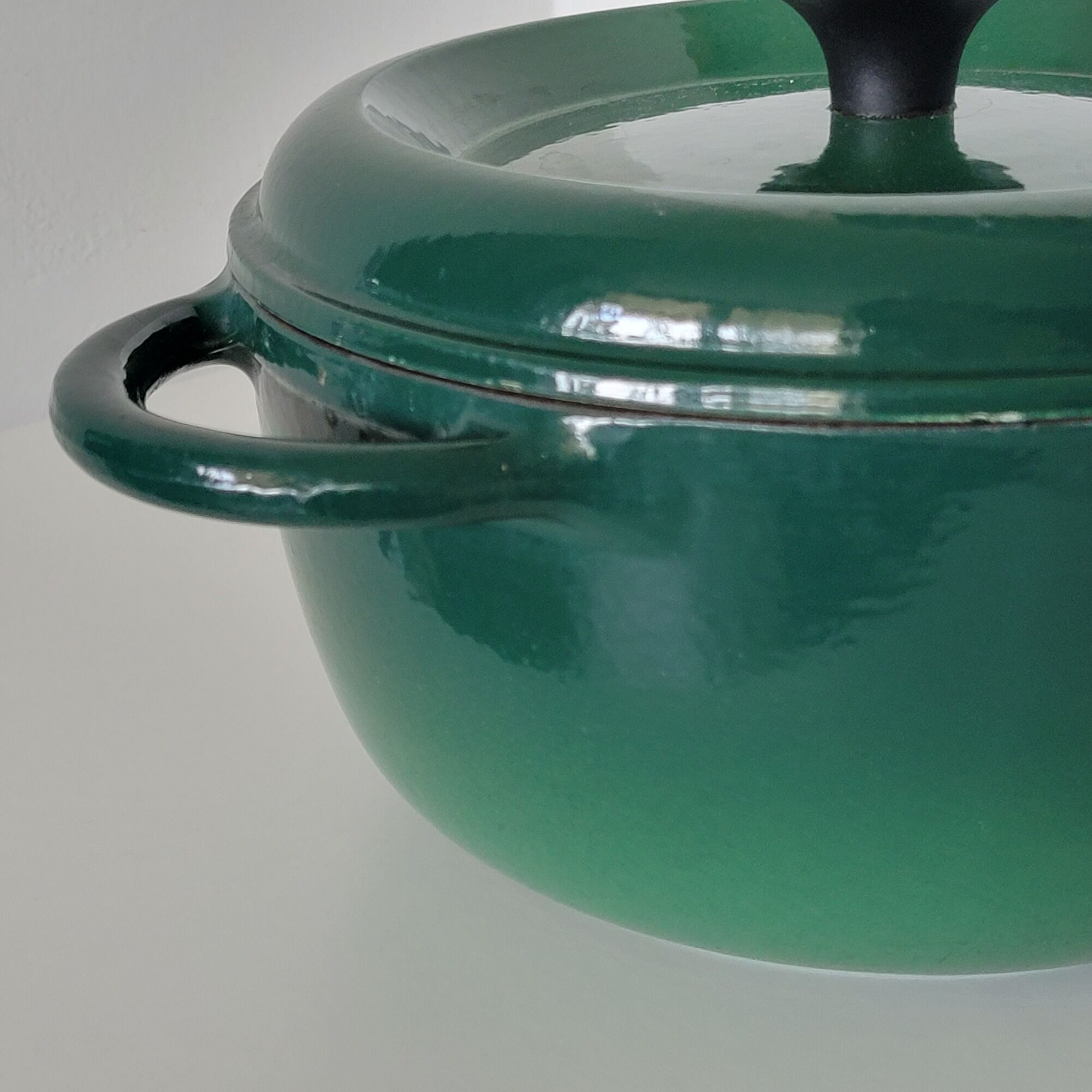 Round green enamelled cast iron casserole Nomar Staub vintage