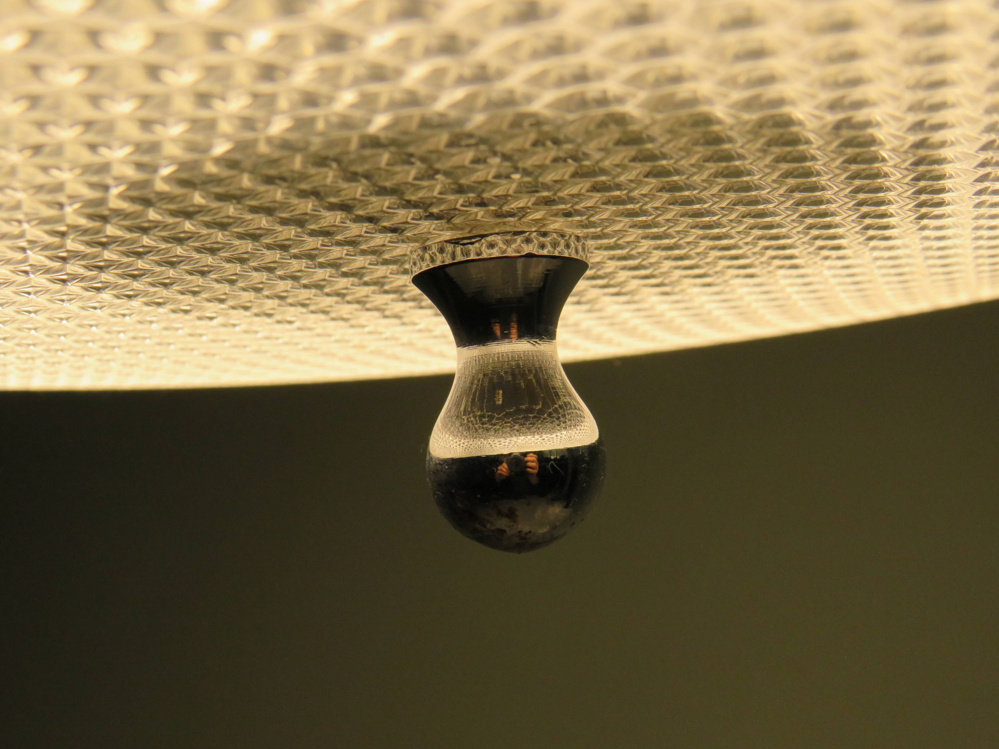 Suspension UFO, Liro Belgium 1970