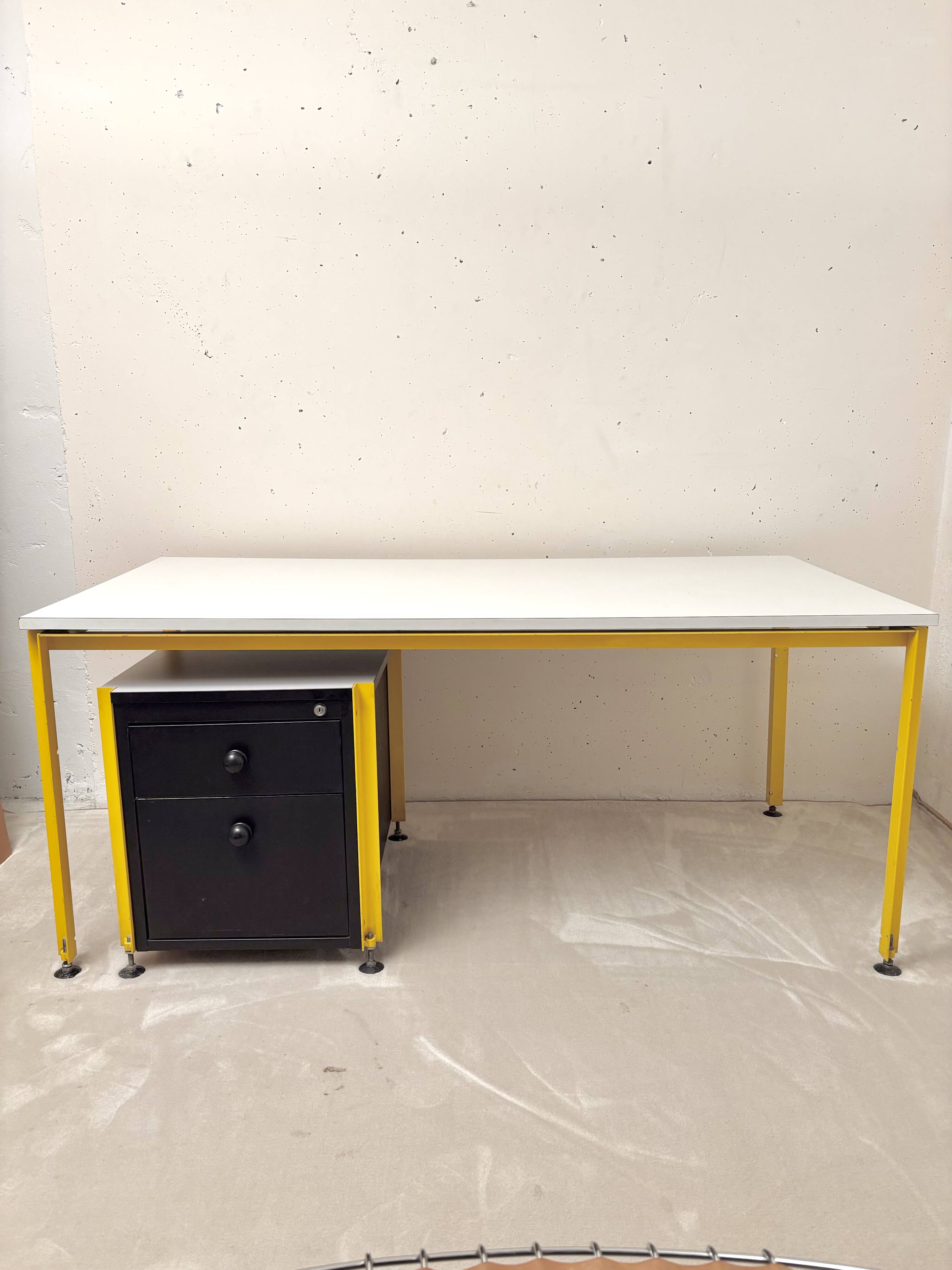 Michel Cadestin office, “System Program +4” series, 1978