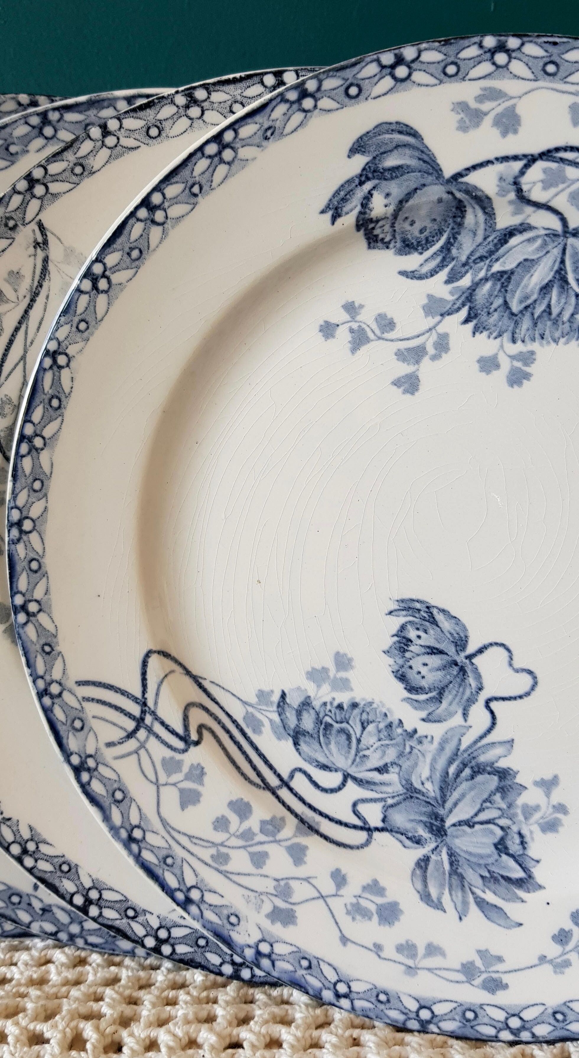 U&C Sarreguemines Model Royat set of 6 dessert plates