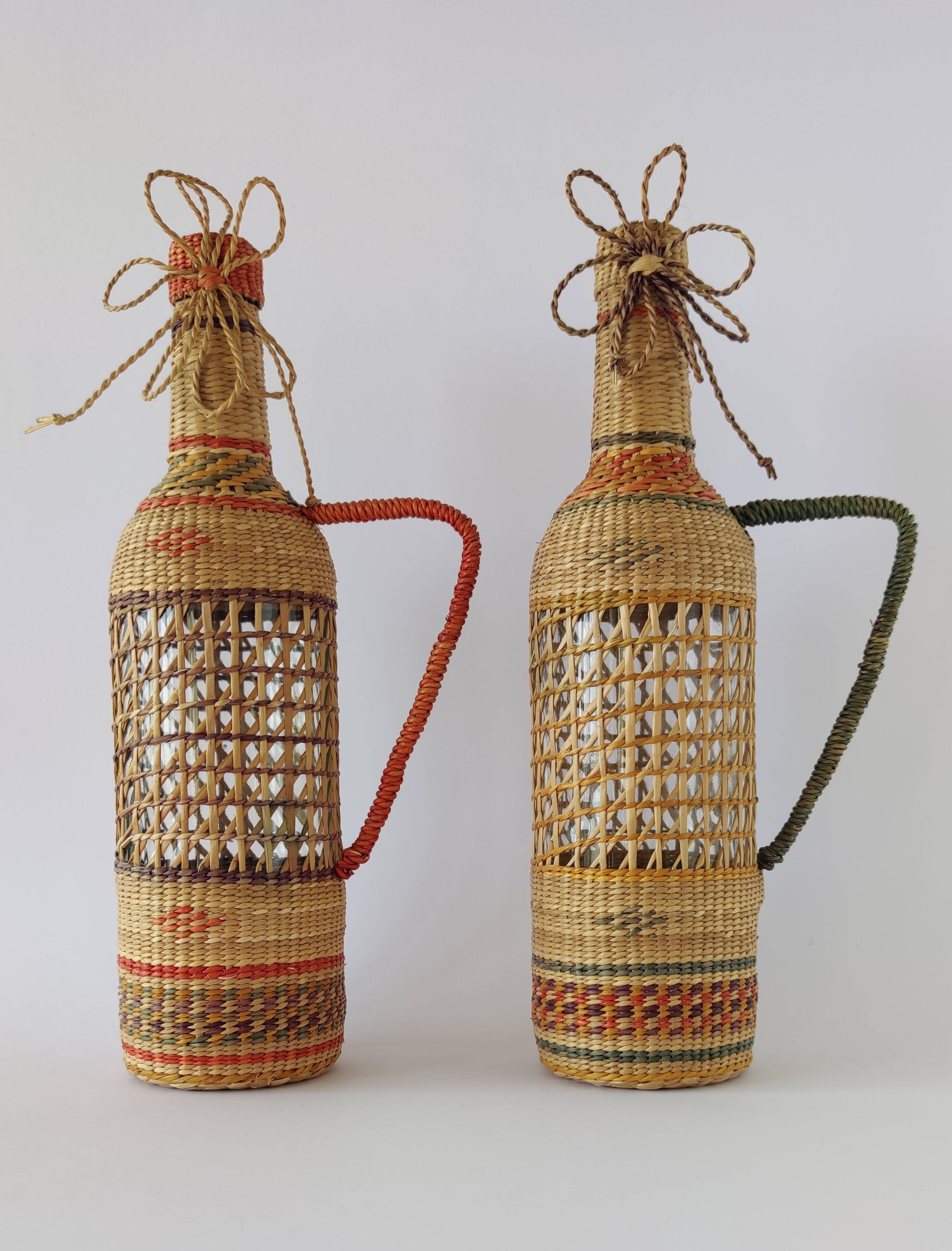 Bouteilles tressées Osier Vintage Origine Viêtnam
