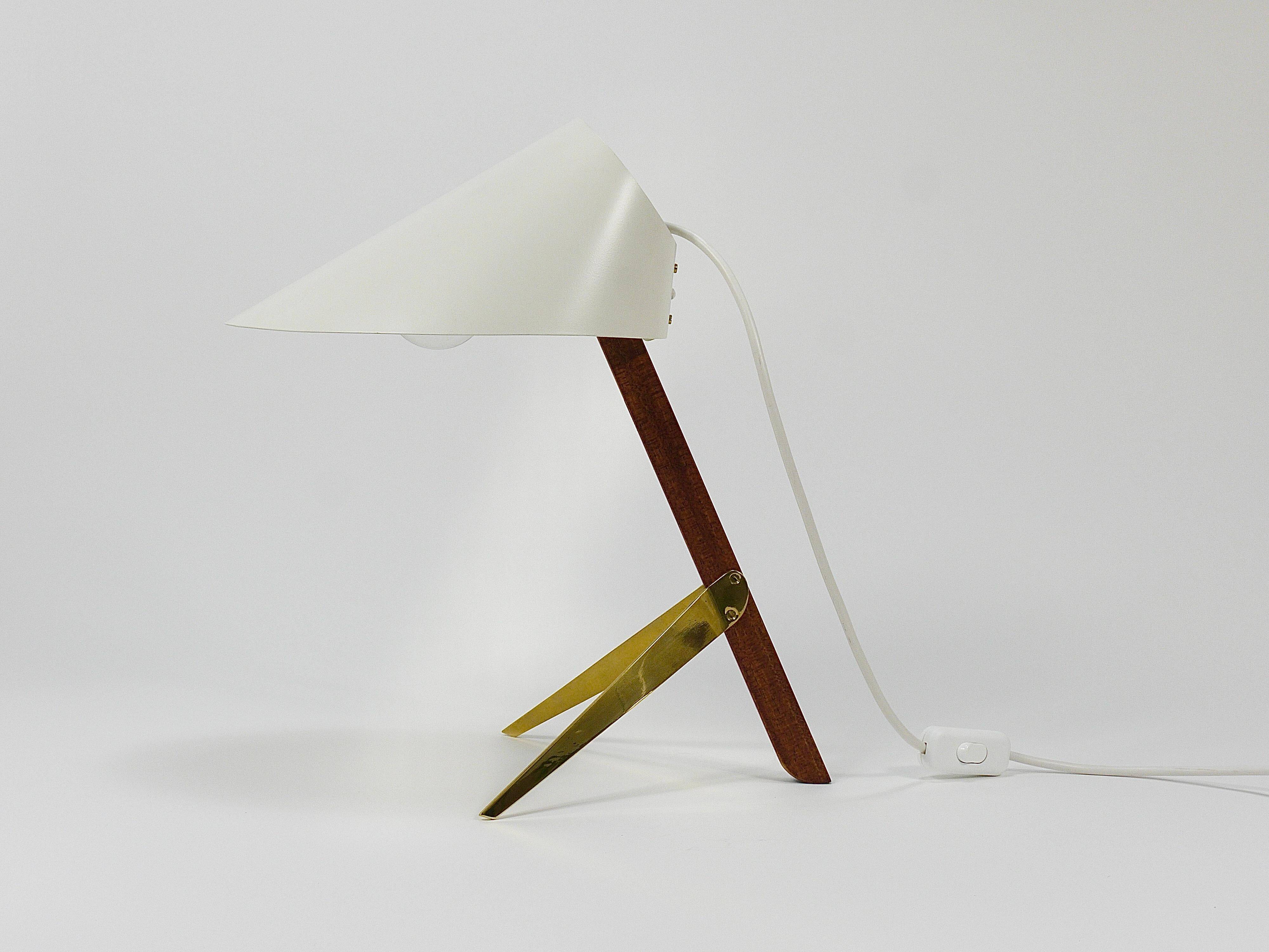 Two white desk lamps "Billy TL" by J.T. Kalmar, Vienna, mid-century style.