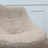 Anda armchair by Pierre Paulin published by Ligne Roset