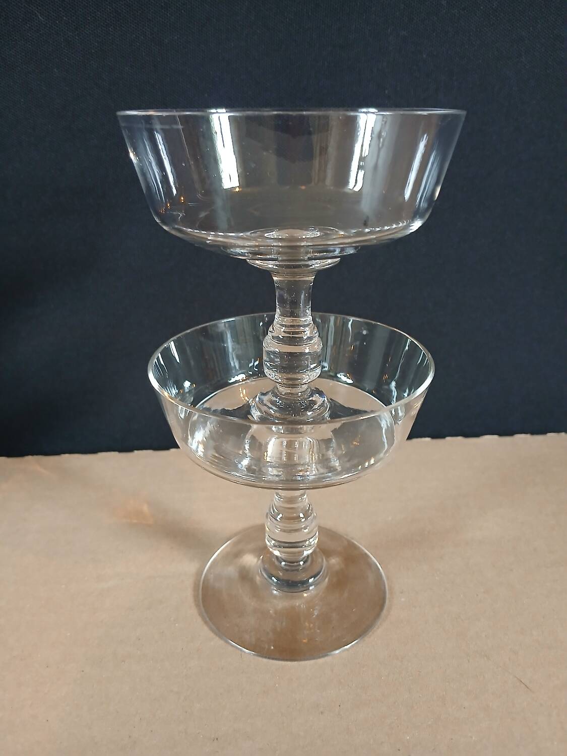 4 coupes à champagne vintages