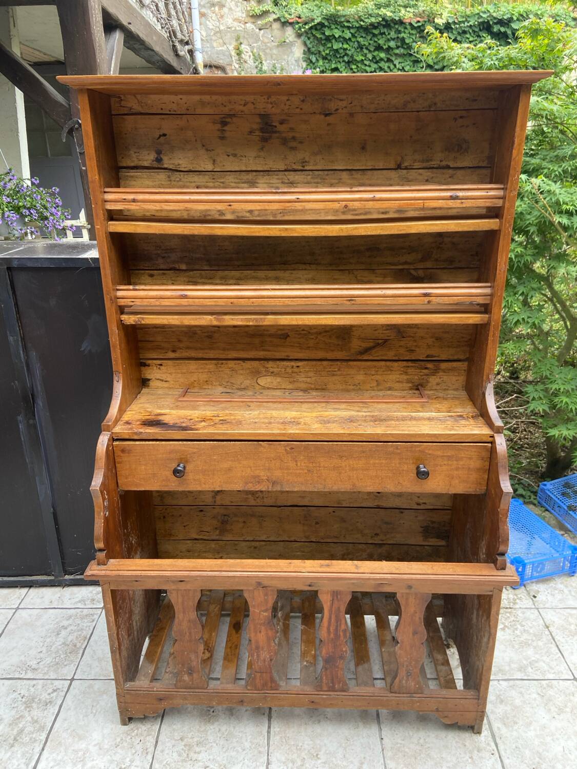 Savoyard dresser, late 18th century